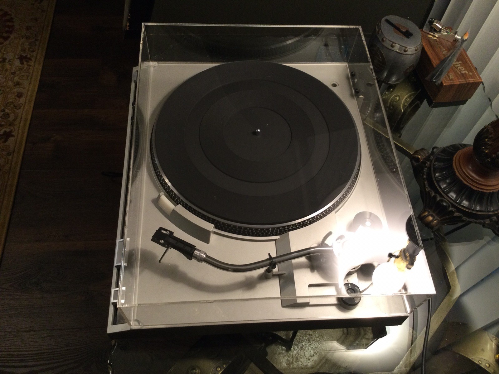 Technics SL-220 Turntable,Just About Mint,AT Cart,New Lid,Serviced,Watch Video!