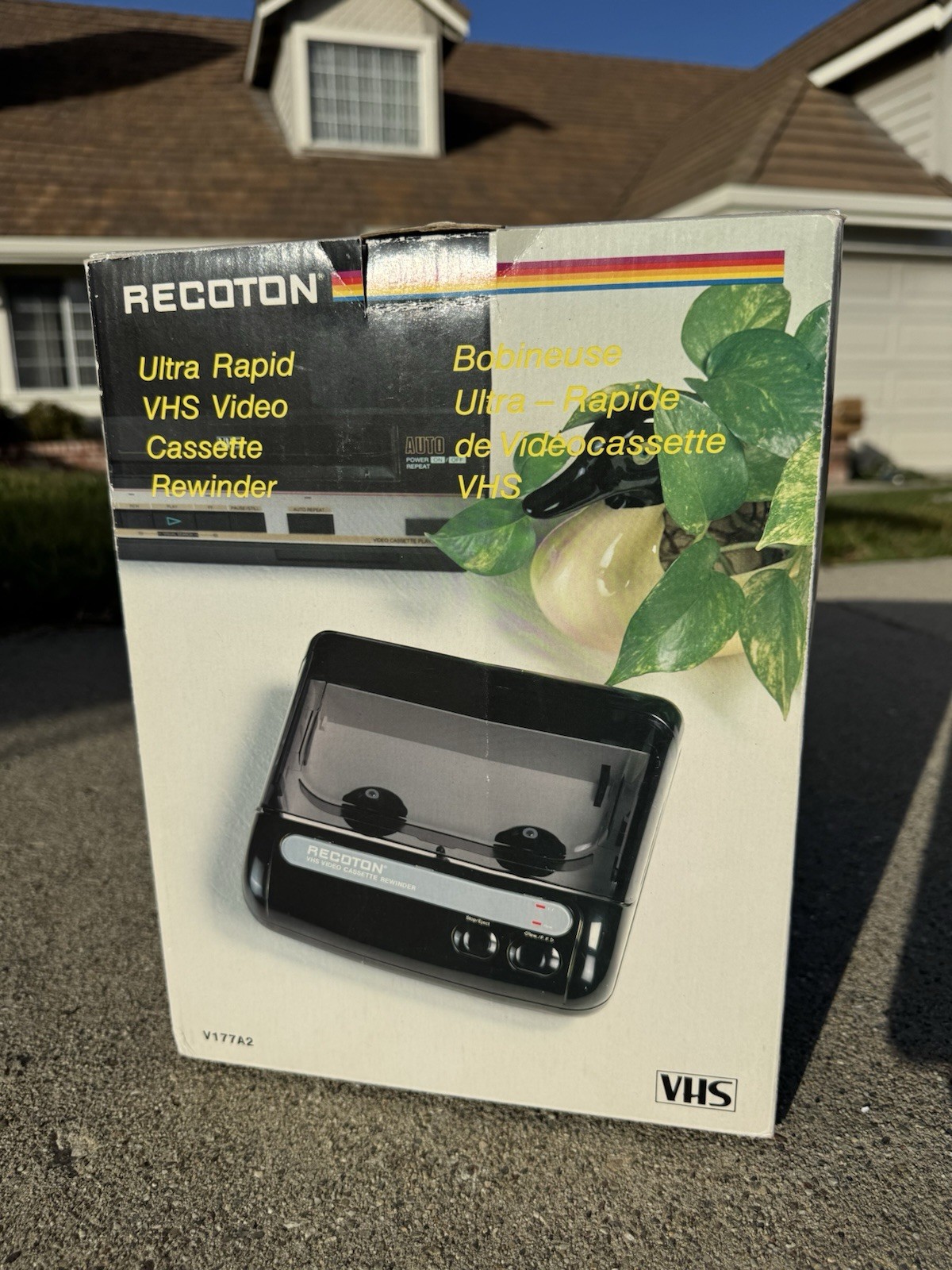 Recoton Ultra Rapid VHS Video Cassette Rewinder Model V177A2 MPN V177A2