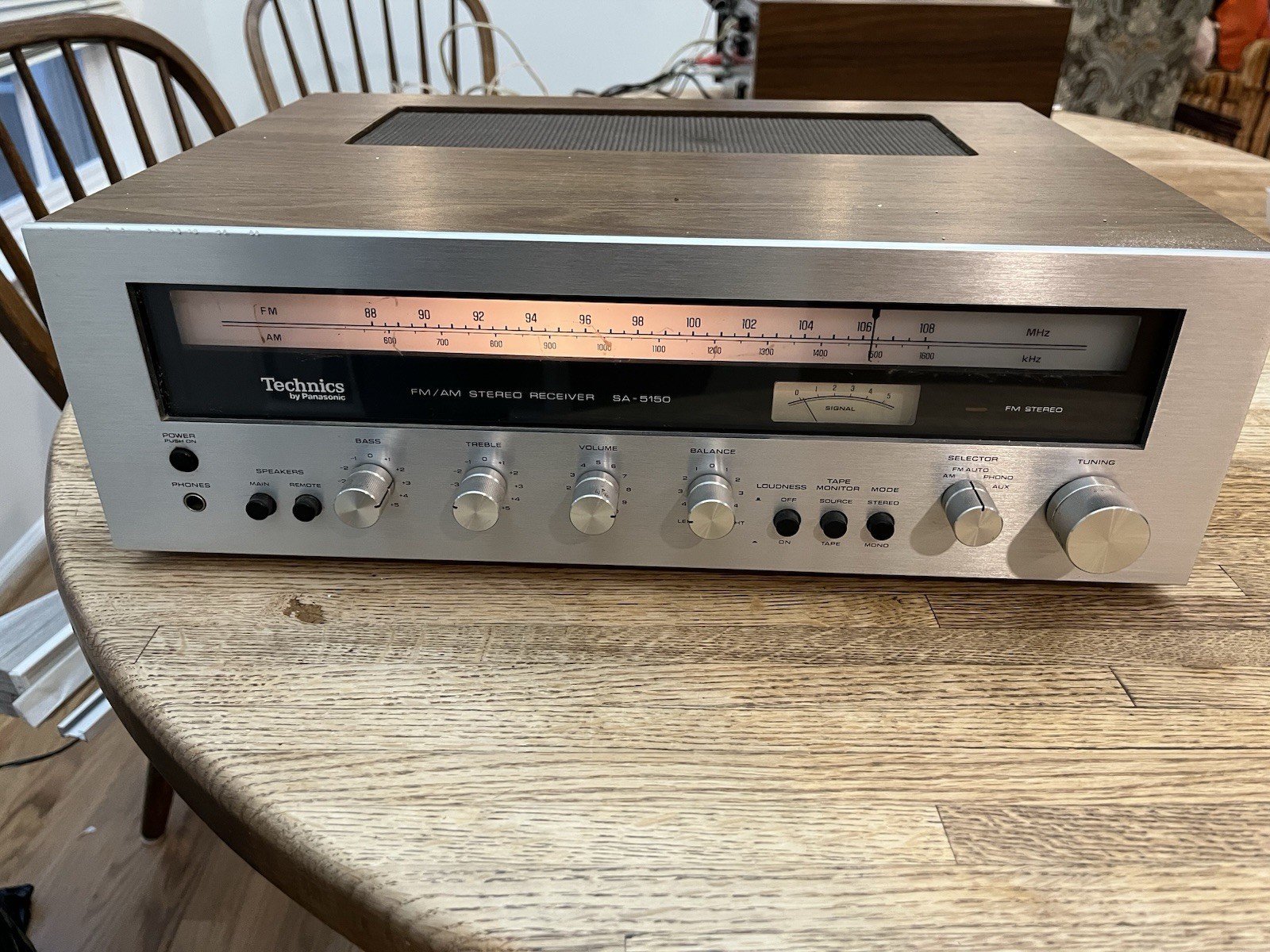 Technics SA -5150 Stereo Receiver Good Condition, Powers On