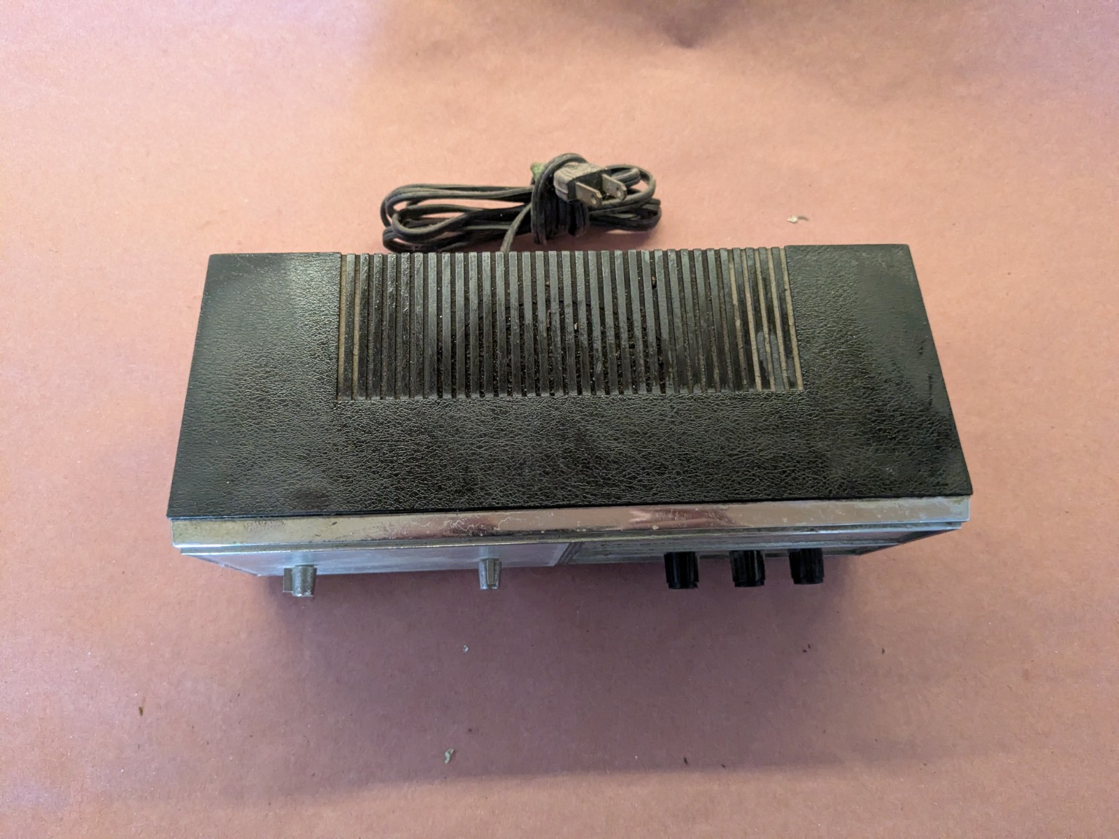Vintage 1960’S Magnavox Solid State Radio Am FM