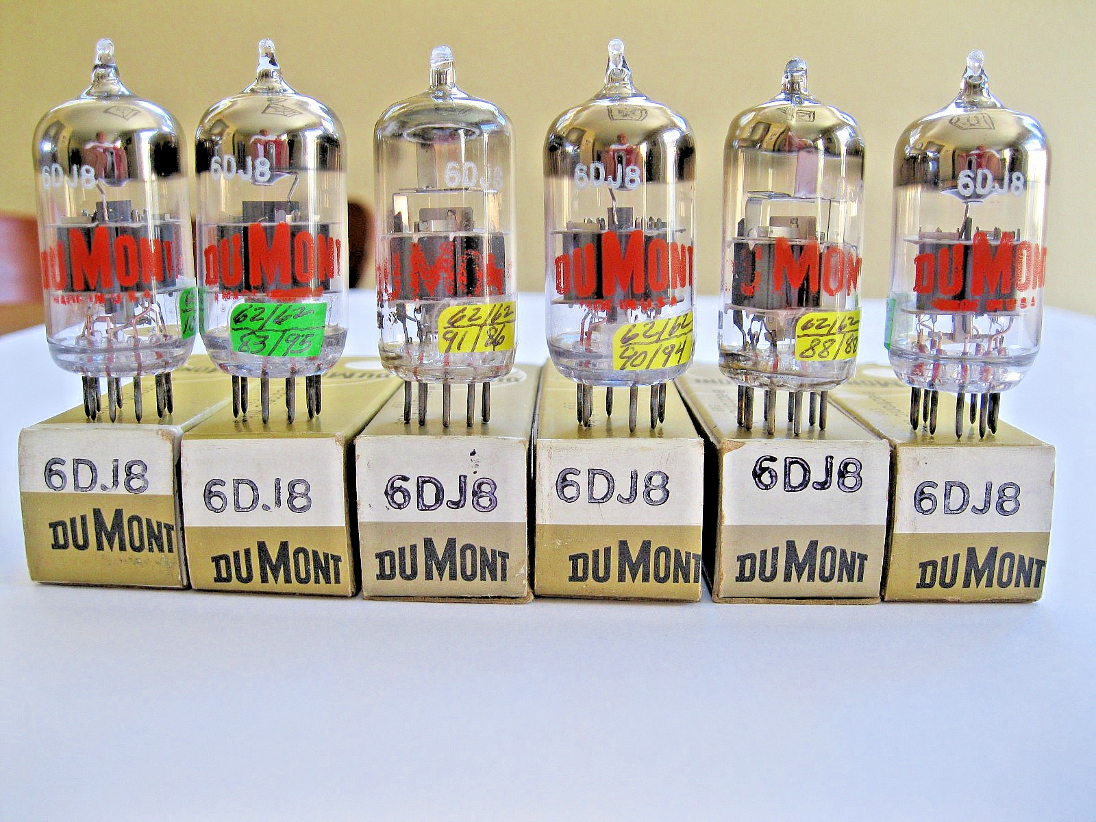 6 DUMONT 6DJ8/ECC88 VACUUM TUBES GRAY PLATE MATCHED DATE TV-7 TESTED READ.