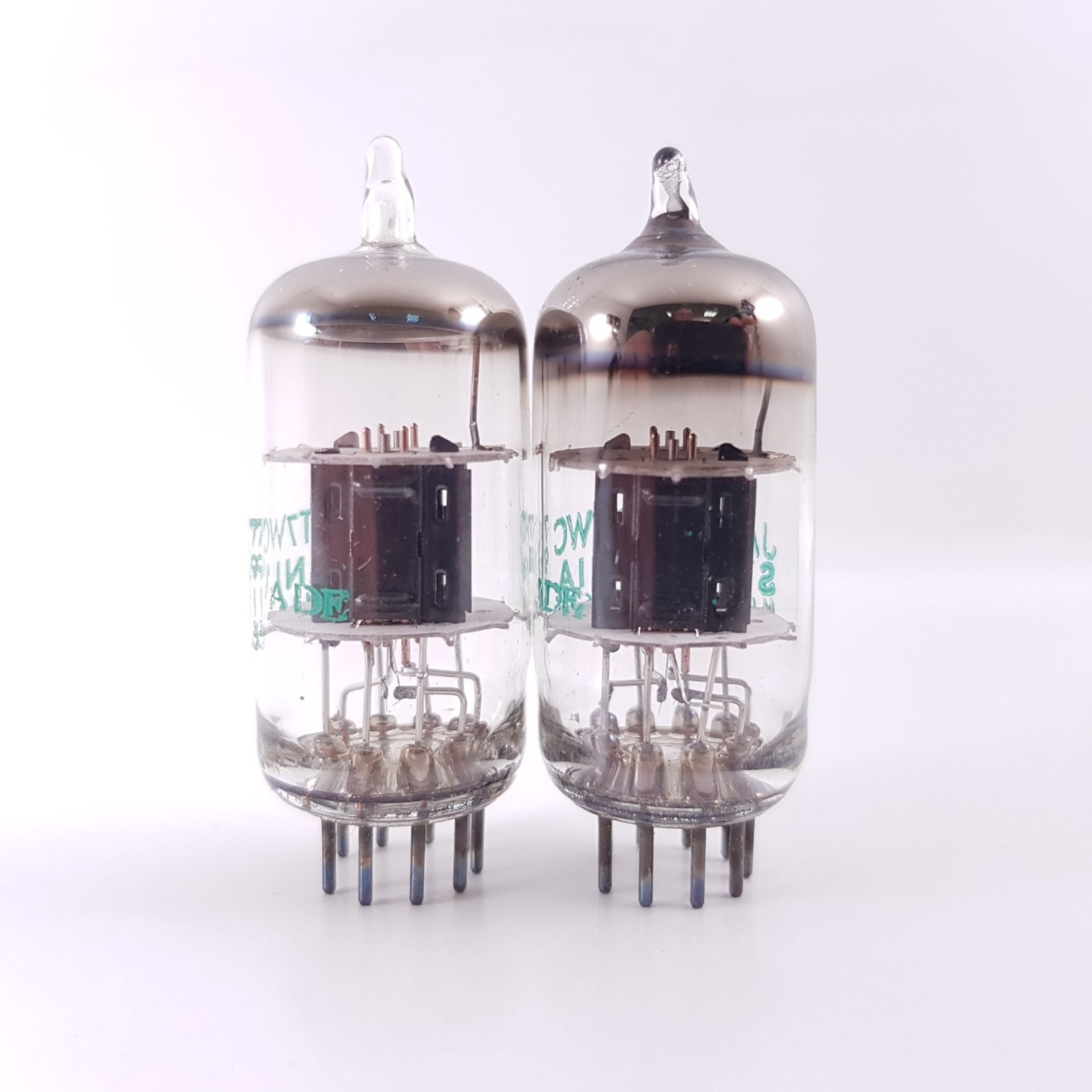 2 X 12AT7WC SYLVANIA TUBE. 1970s PROD. BLACK PLATES. MATCHED PAIR. 6. CH98