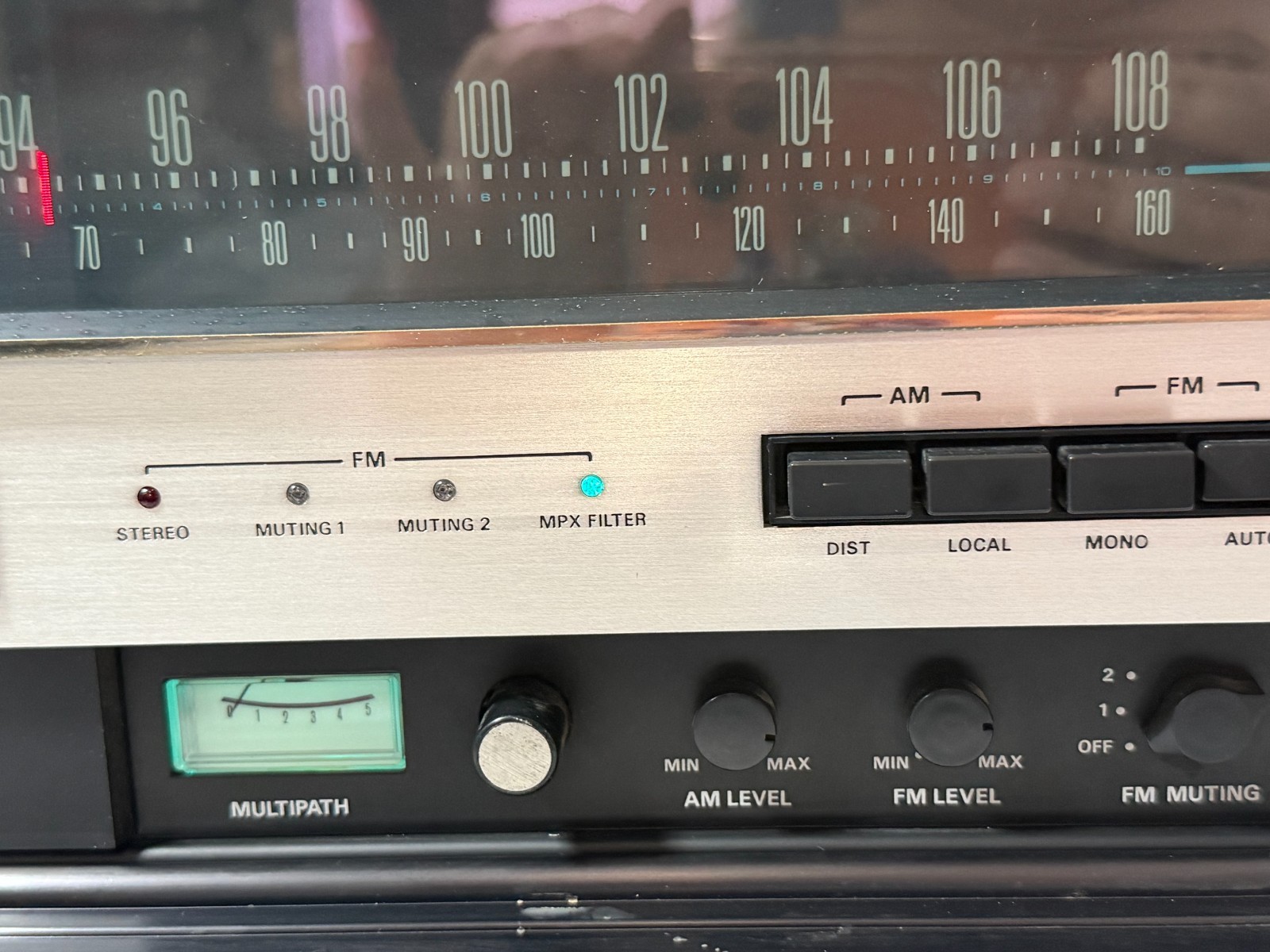 Accuphase T-100 AM FM Stereo Tuner 26W Kensonic Laboratory Japan-READ!!!!