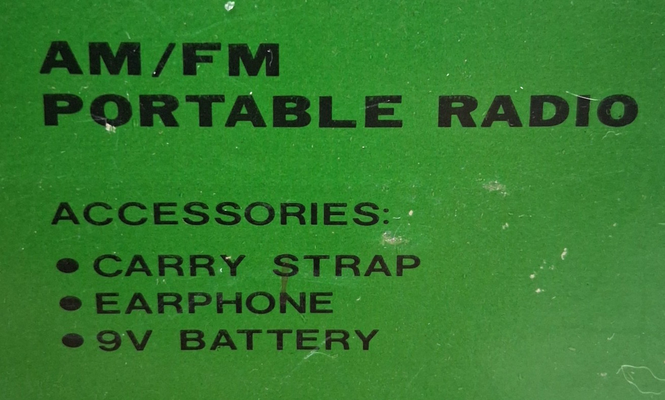 AM FM Portable Radio – Vintage Stewart – TR-1 – Tested – Complete in Retail Box