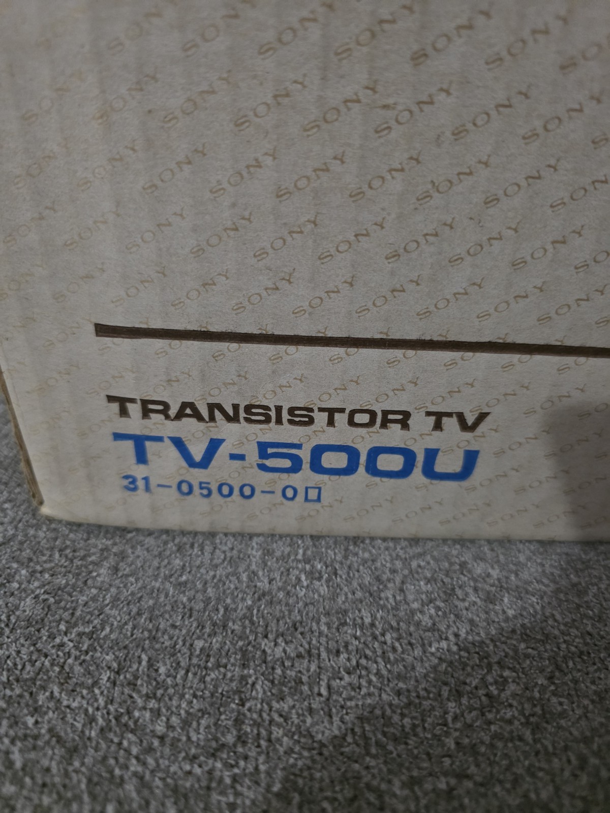 Vintage Sony TV-500U Solid State Portable Transistor TV Tested Working w/ Box