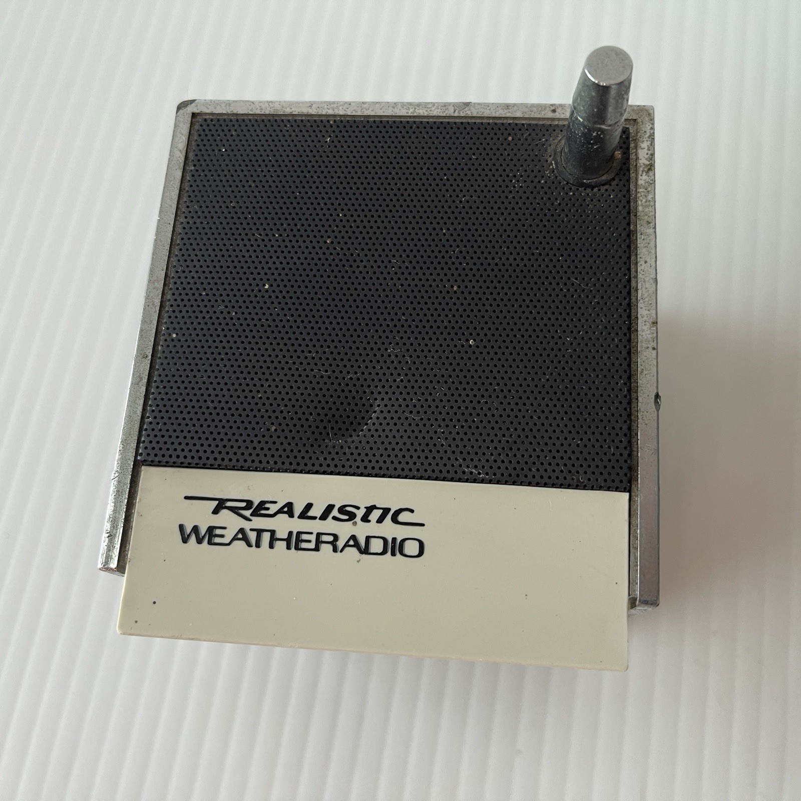 Vintage Realistic Weatheradio Cube Radio Shack Weather Radio 12-165