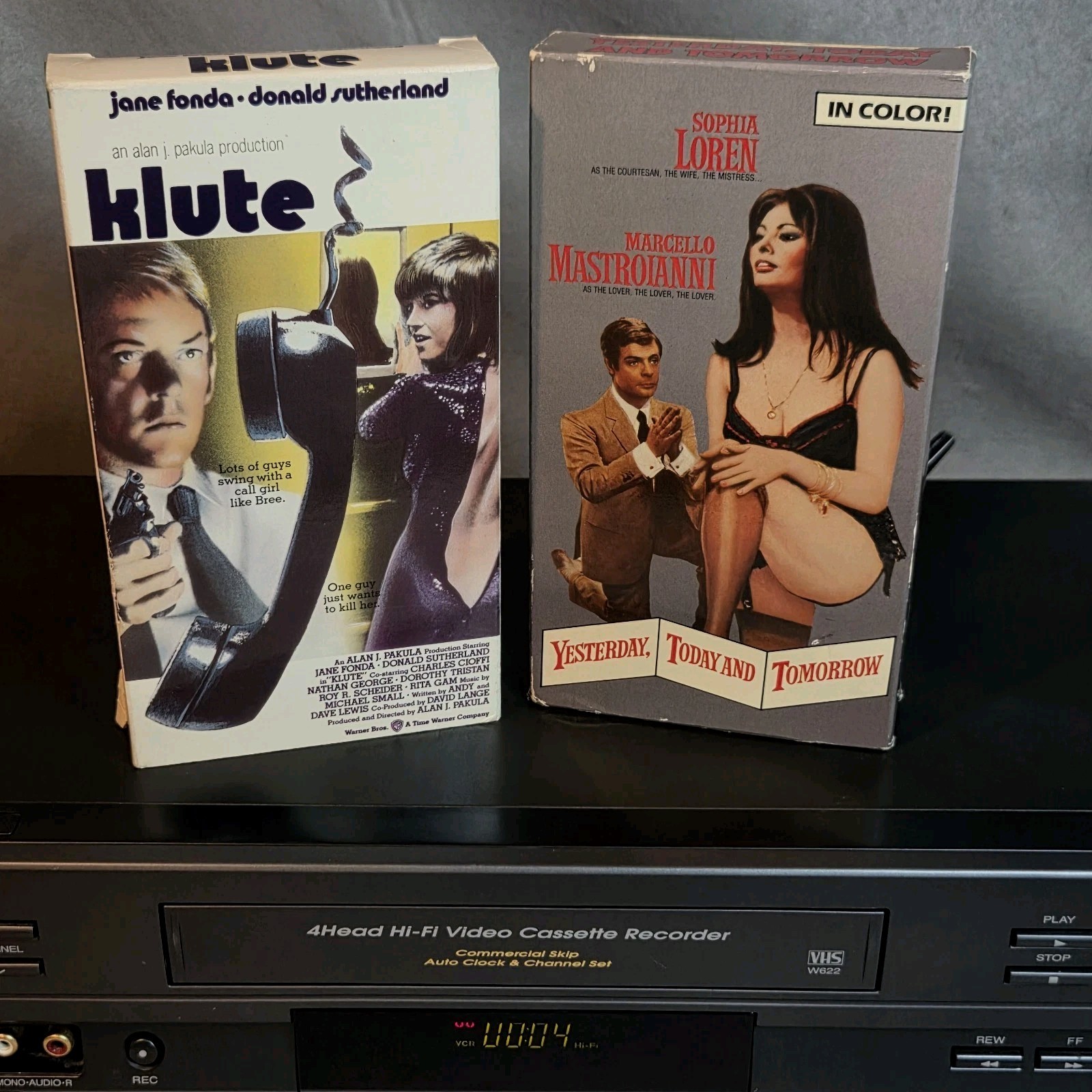 Toshiba W-622 4-Head Hi-Fi VHS VCR Player Recorder Works Great W/Remote & More!