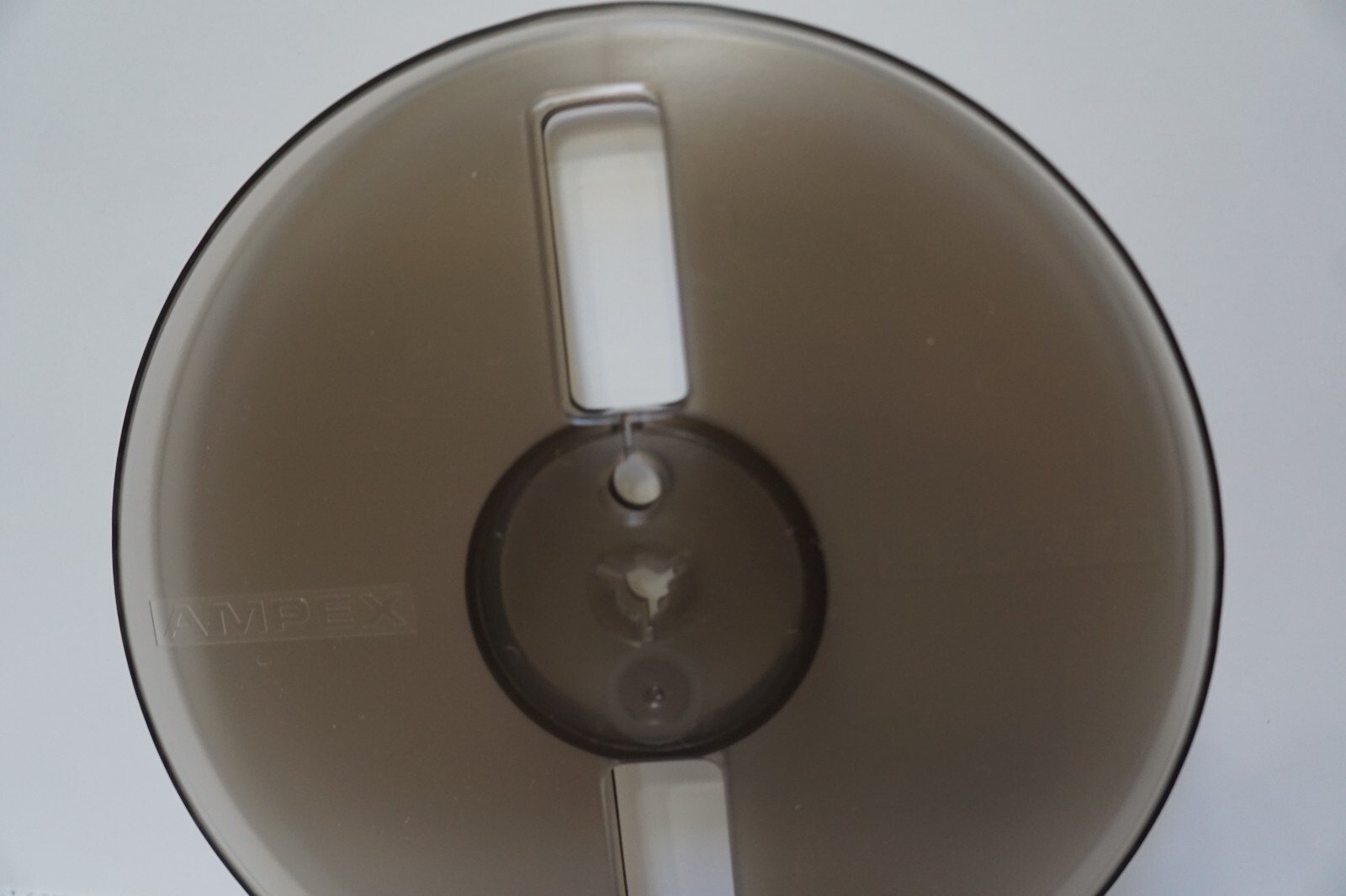 AMPEX SMOKED GRAY PLASTIC 7″ inch TAKE-UP REEL for 4-track 3.75 ips 7.5 ips