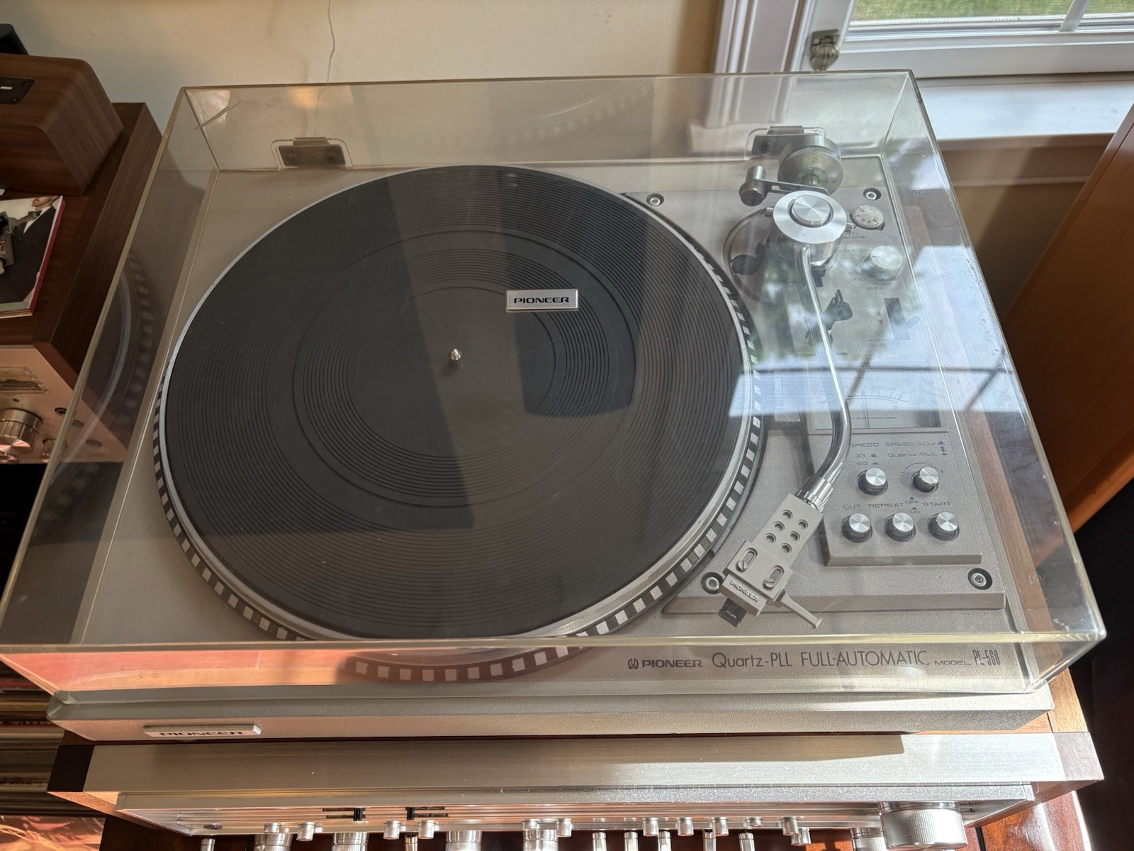 Pioneer PL-560 Vintage Pioneer Quartz-PLL – Read the Options to get it for less