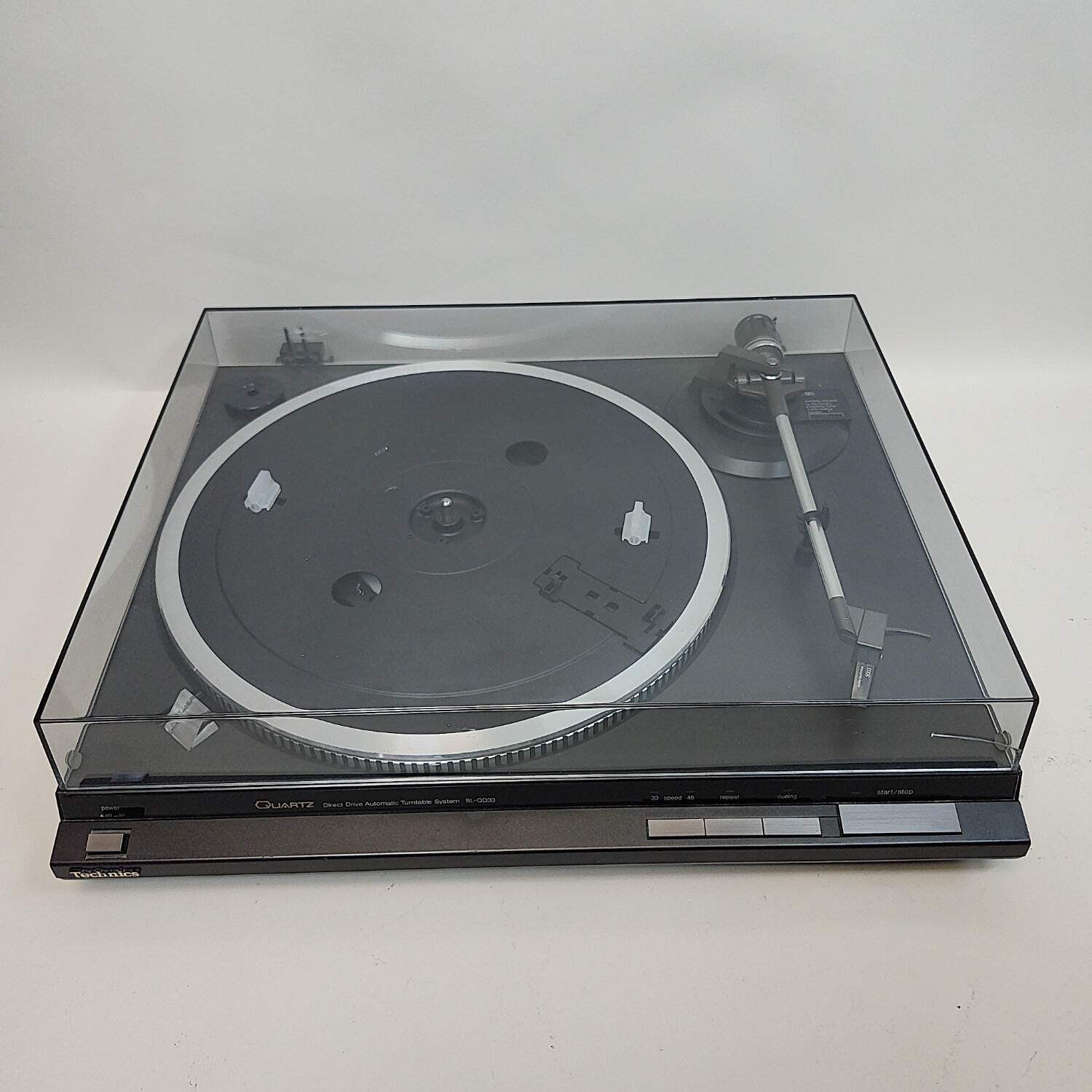 Technics Quartz Professional DJ Turntable SL-QD33
