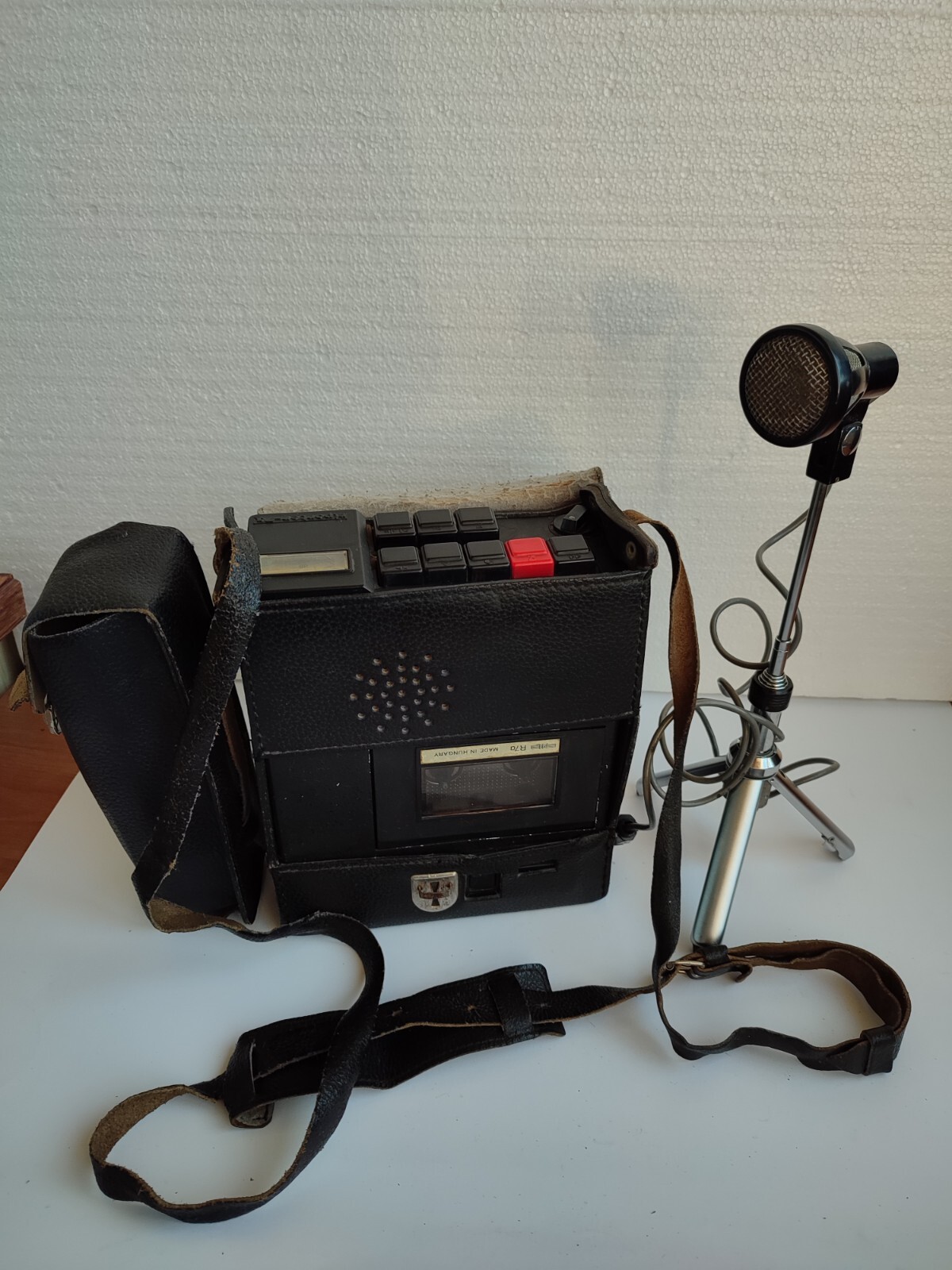 1970 Rare Vintage Professional Reporter Cassette Recorder Riporter 7A