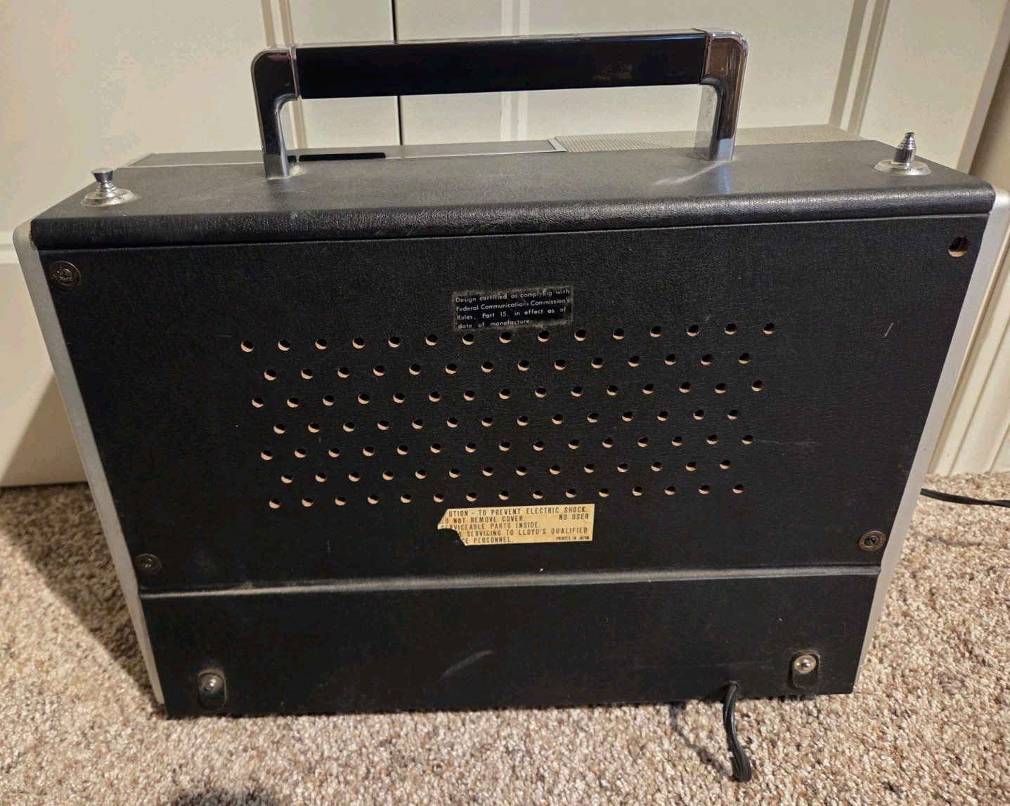Vtg Lloyds Solid State 10 Band World Radio 9N24B-37A Shortwave AM FM AC/DC Japan