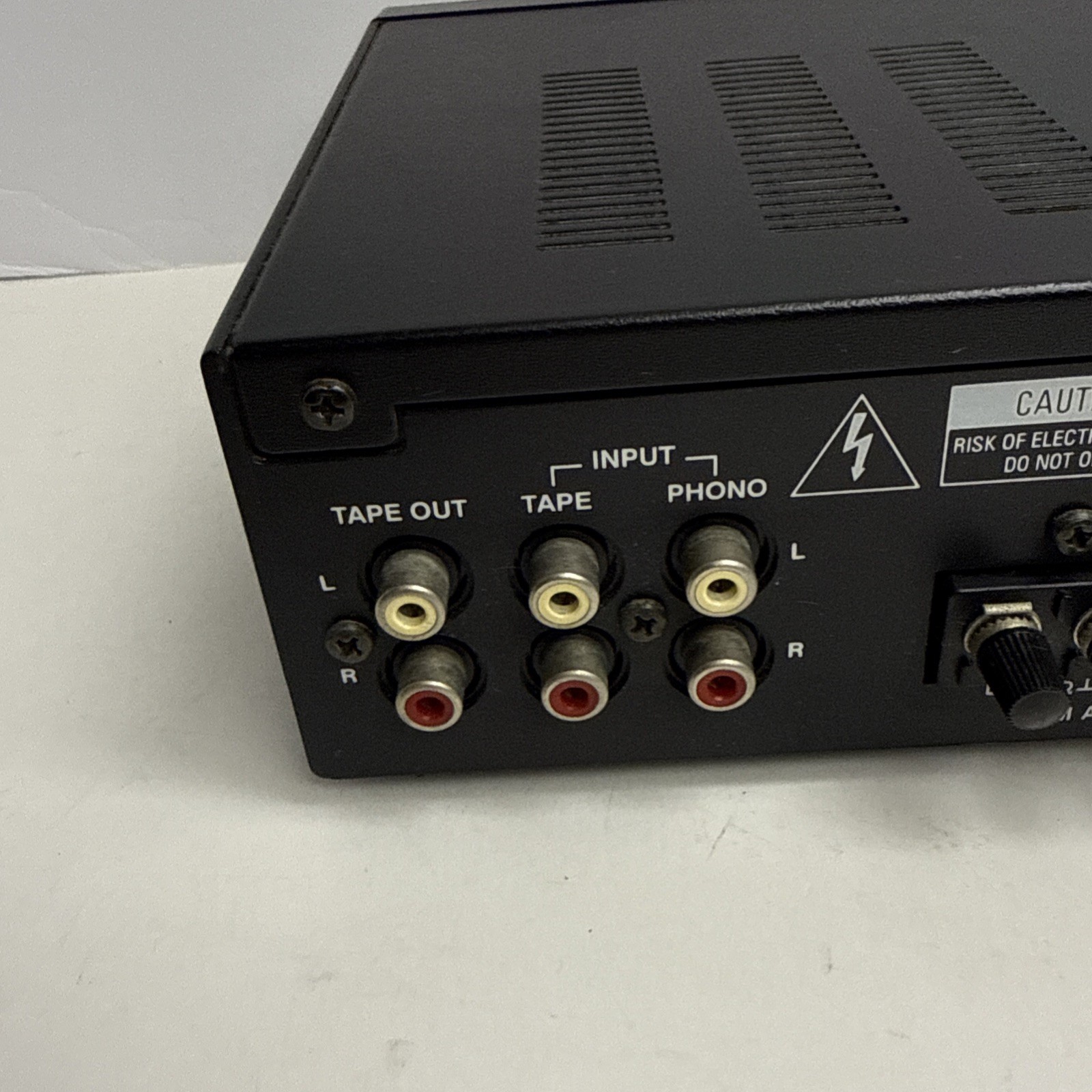 RadioShack Optimus 31-1979 STA-20 Phono AM/FM Stereo Receiver Tested & Working