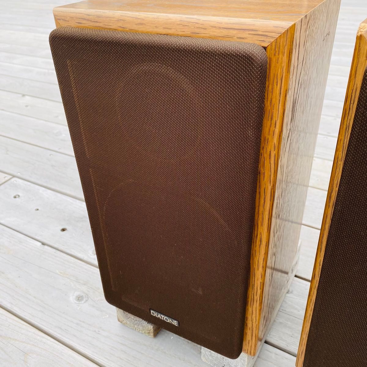 Diatone DS-500 2-Way Bookshelf Speakers Pair Wood Finished Tested Audio Stereo