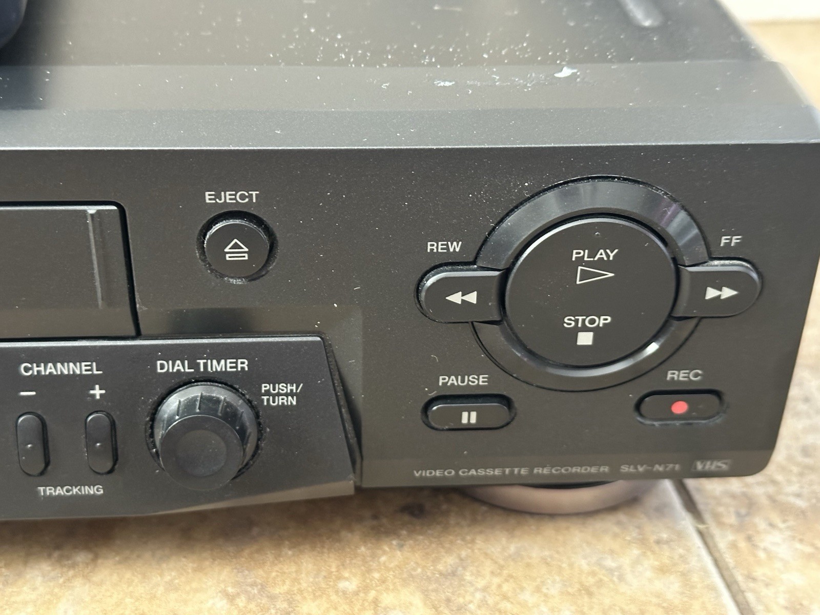 Sony SLV-N71 VCR 4 Head Hi-Fi Stereo VCR/VHS Player Recorder W/Remote