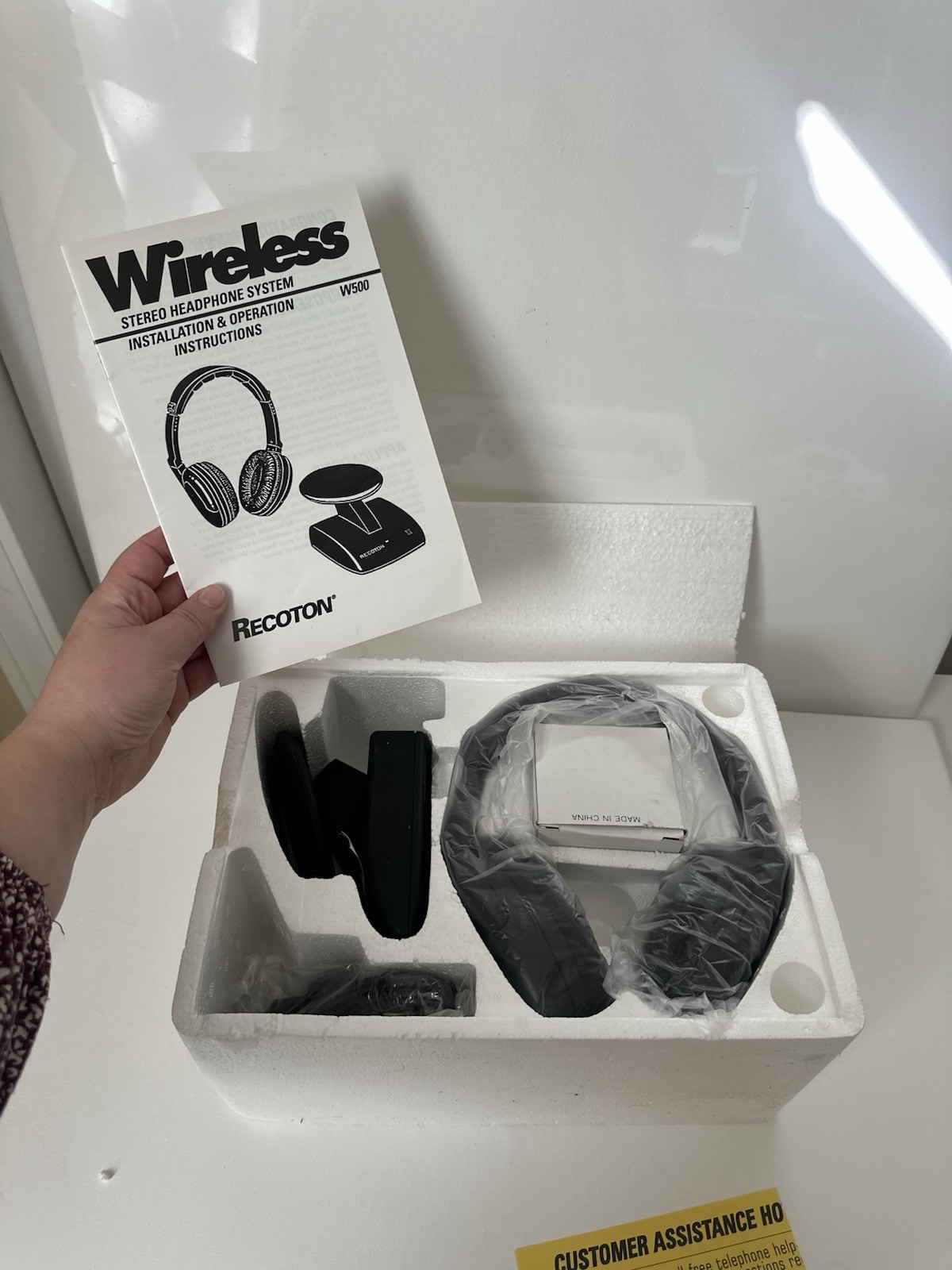 Vintage Recoton W500 Wireless Stereo Headphones 1994