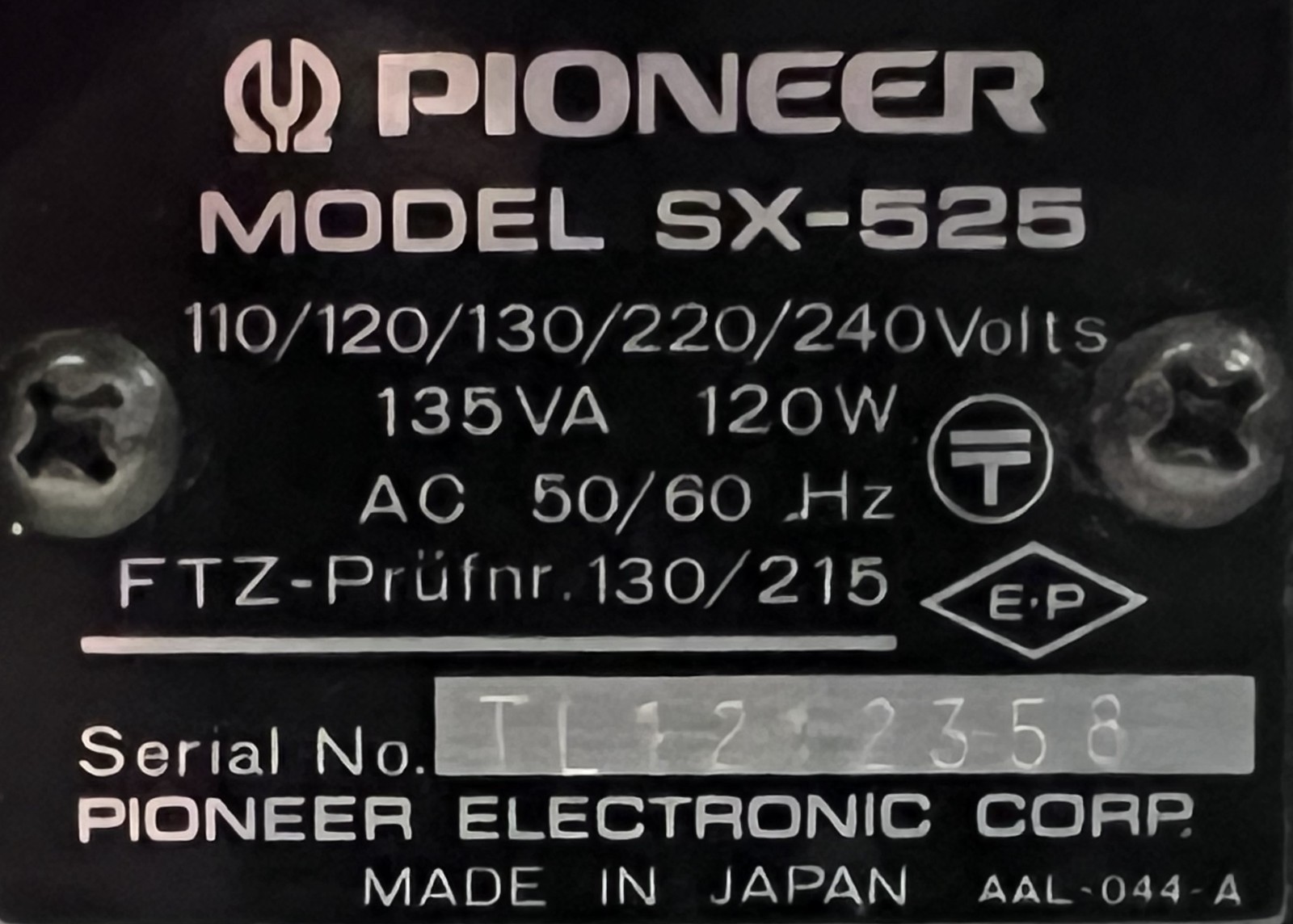 Vintage Pioneer SX-525, 110-240V, 13W AM/FM Receiver, 1972, Fully Serviced