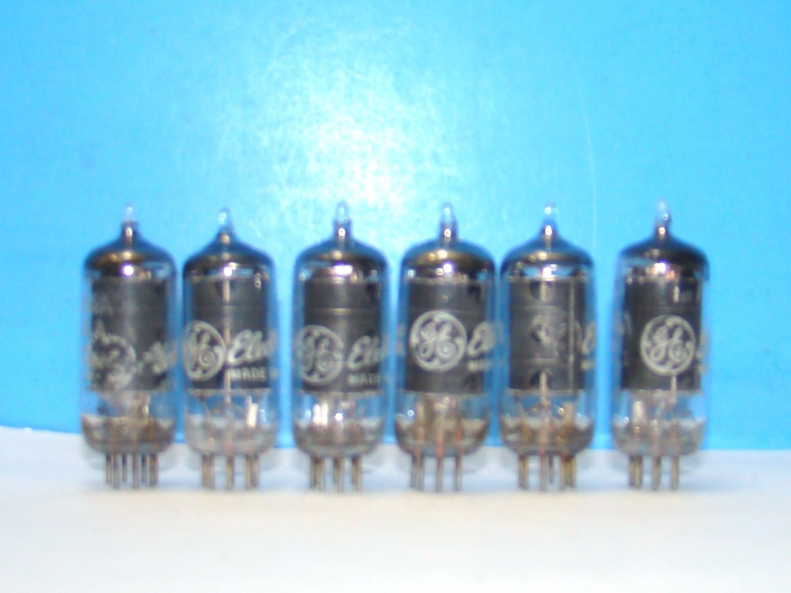 6AU6A GE AA5 radio audio amplifier vintage vacuum tubes 6 valves tested 6AU6