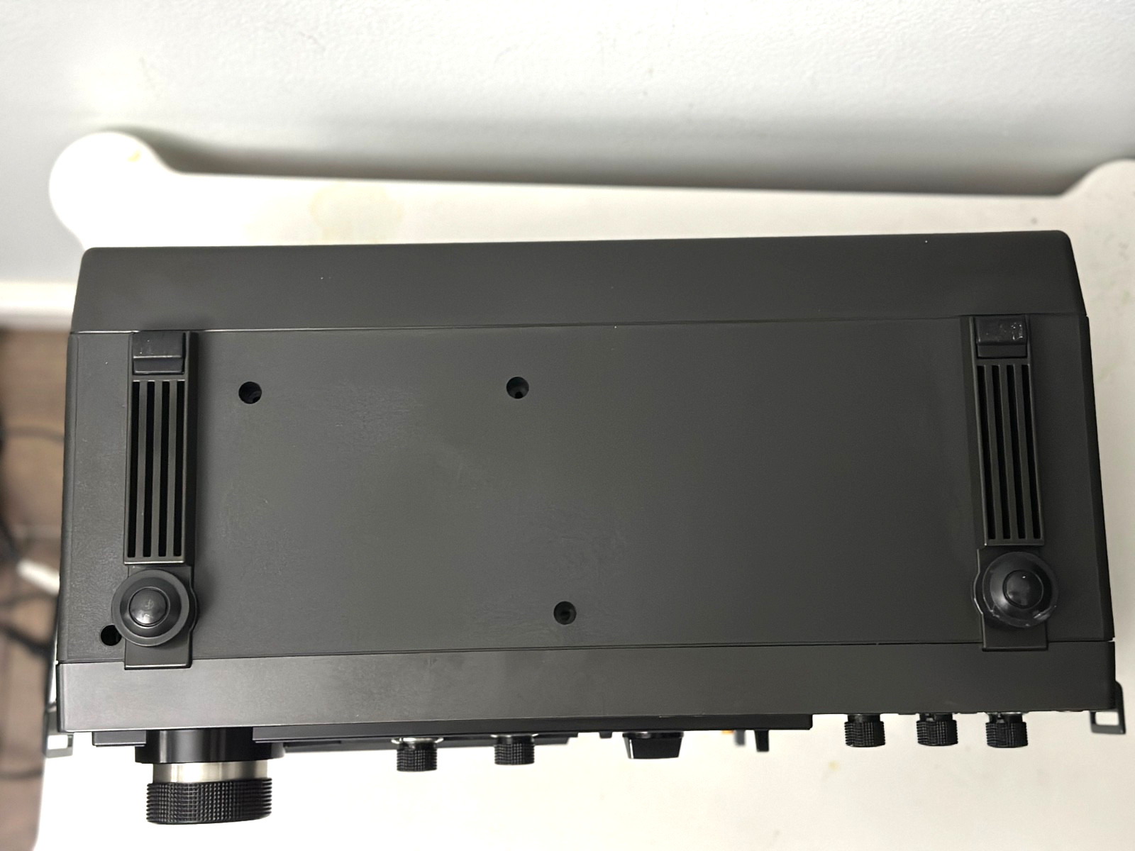 SONY 5BAND FM/AM/SW1-3 Receiver, Model No ICF-6700W, Tested/Works.
