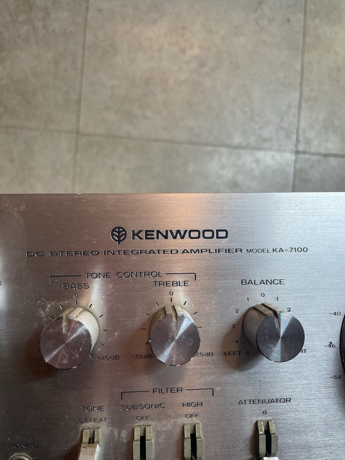 Vintage Kenwood DC Stereo Intergrated Amplifier KA-7100 – Parts Repair Powers On