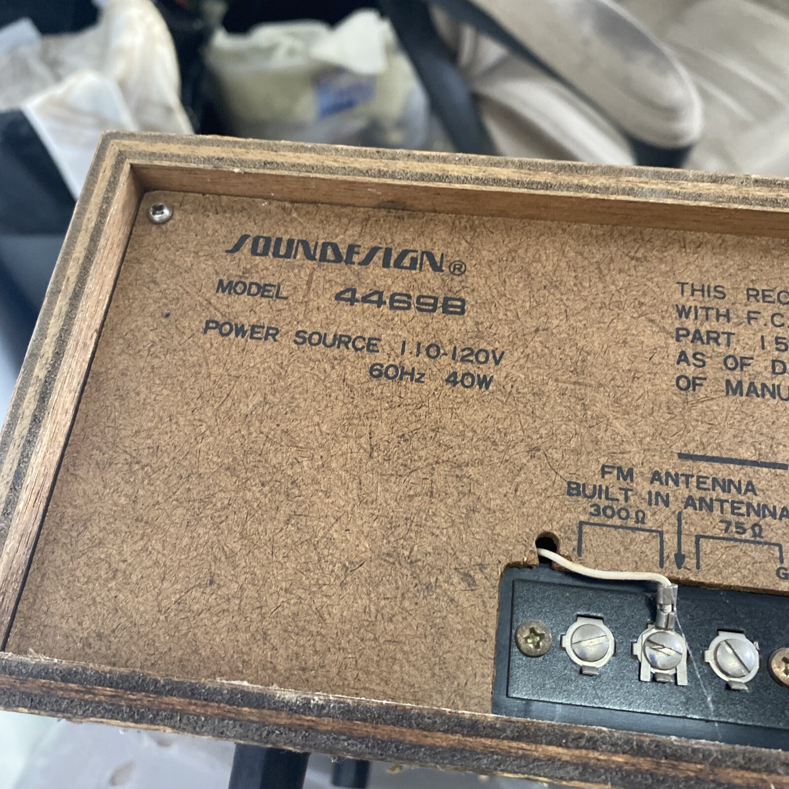 Vtg Soundesign 44698 AM FM Stereo Receiver 8 Track TESTED TO POWER ONLY