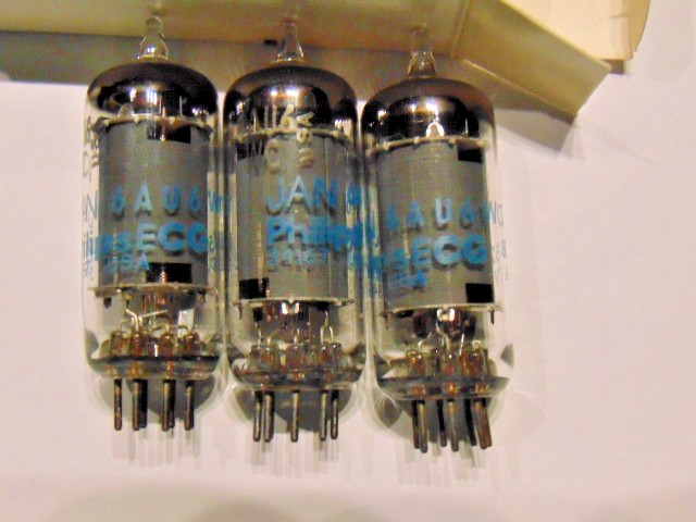 Three Jan Philips 6AU6WC vacuum tubes Triplet 3444 tested NOS