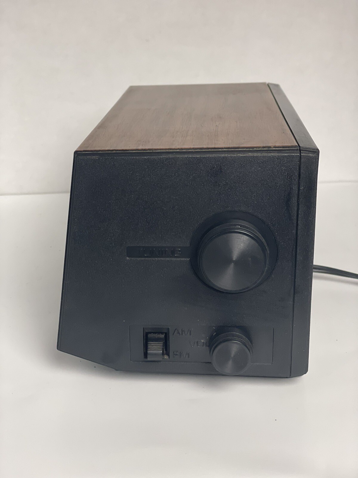 Vintage General Electric GE 7-4550C Walnut Grain Polystyrene Clock Radio Tested