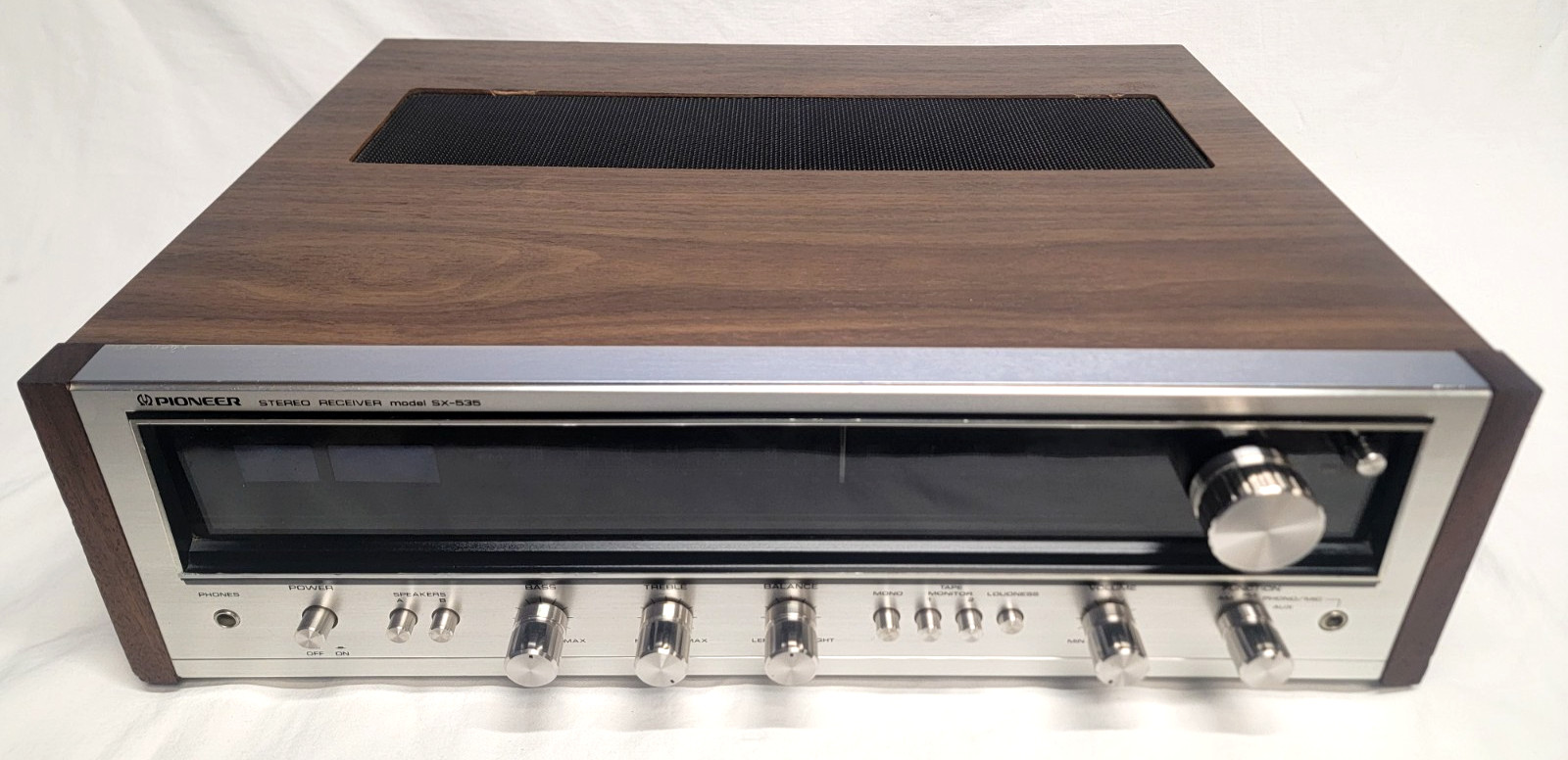 Vintage Pioneer SX-535 AM/FM Stereo Receiver; Tested SEE VIDEO Very Nice!