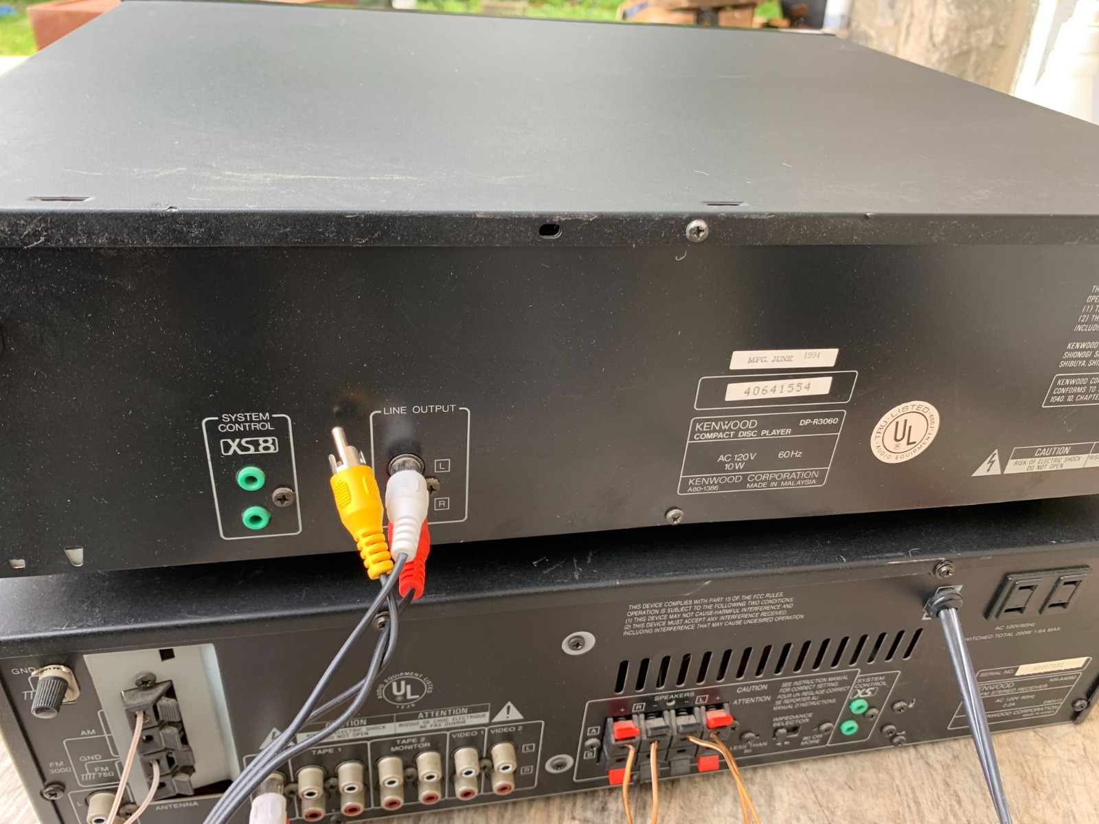 Kenwood KR-A4060 VTG AM/FM Stereo Receiver & DP-R3060 5 CD Compact disc Changer