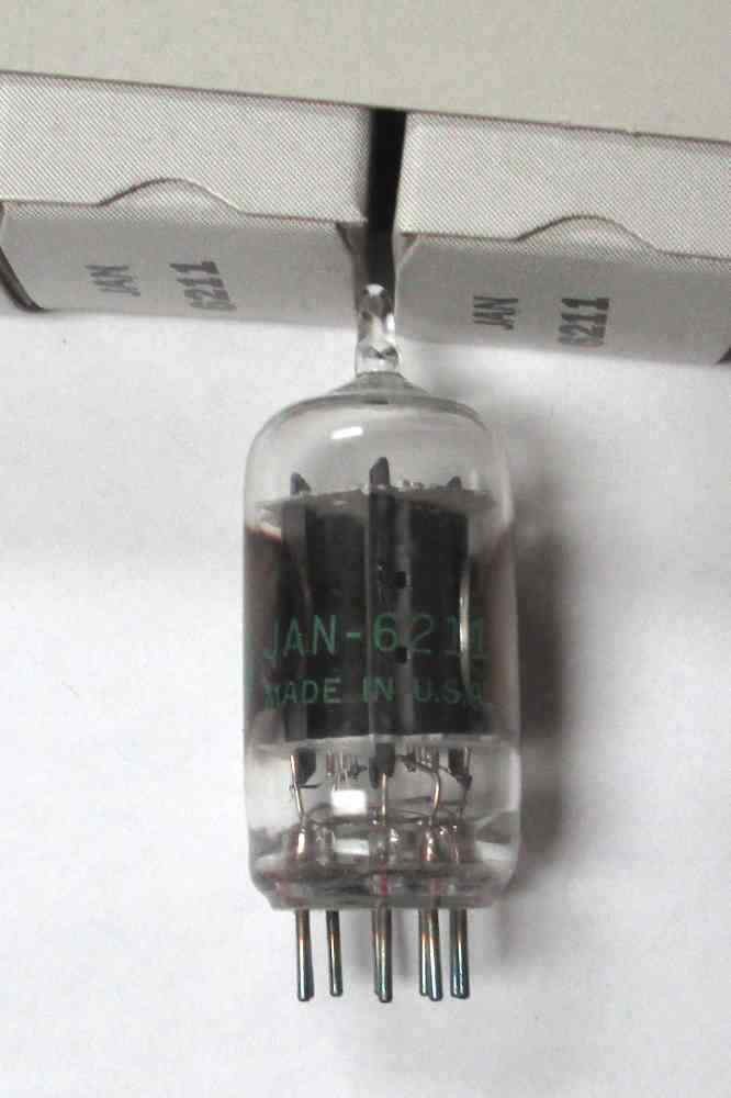 6211 GE ELECTRON TUBE , INDUSTRIAL 12AU7 / LOT OF 5 PIECES/ NEW OLD STOCK