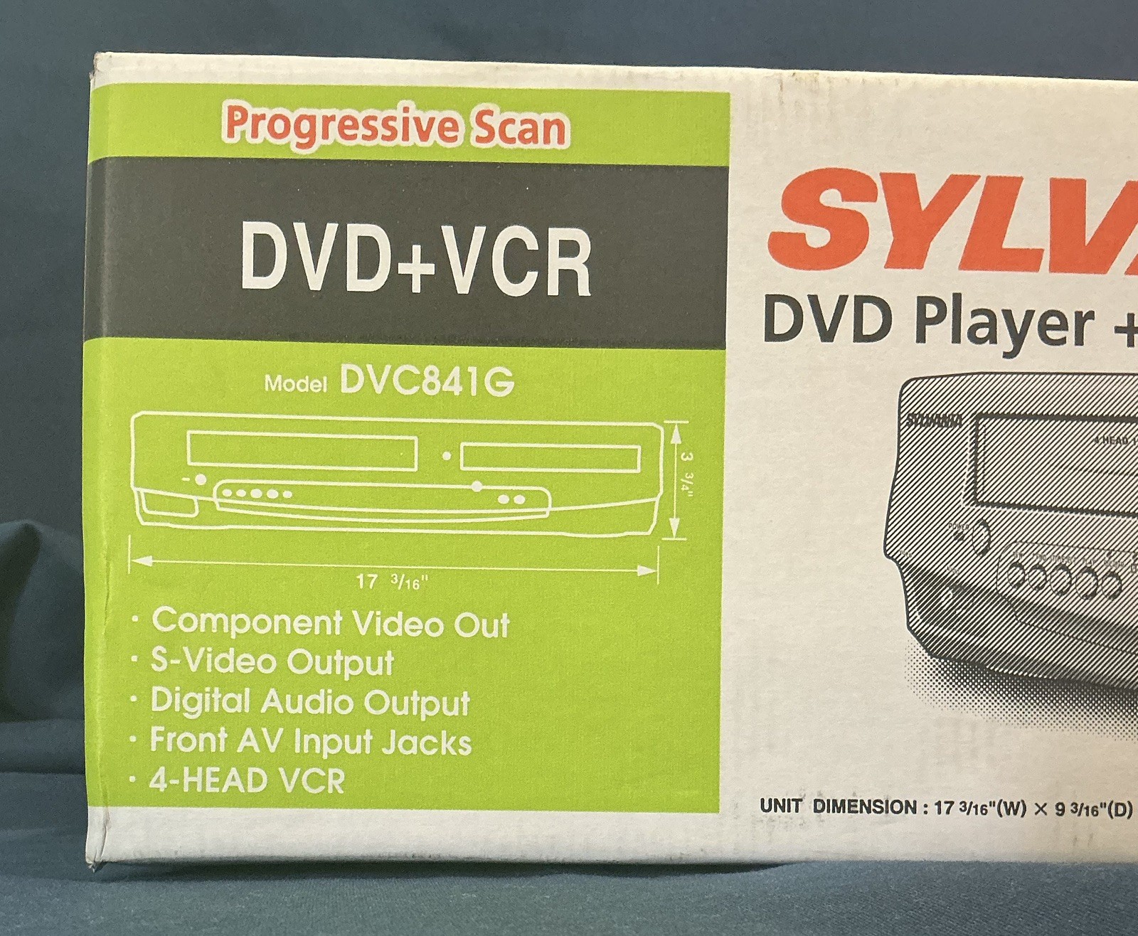 SYLVANIA, DVD + VCR Combo Player 4-Head / Model DVC841G / Sealed