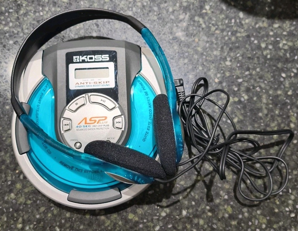 KOSS Car AM/FM Stereo Cassette Player +Integrated Portable CD Player K-05269PCD