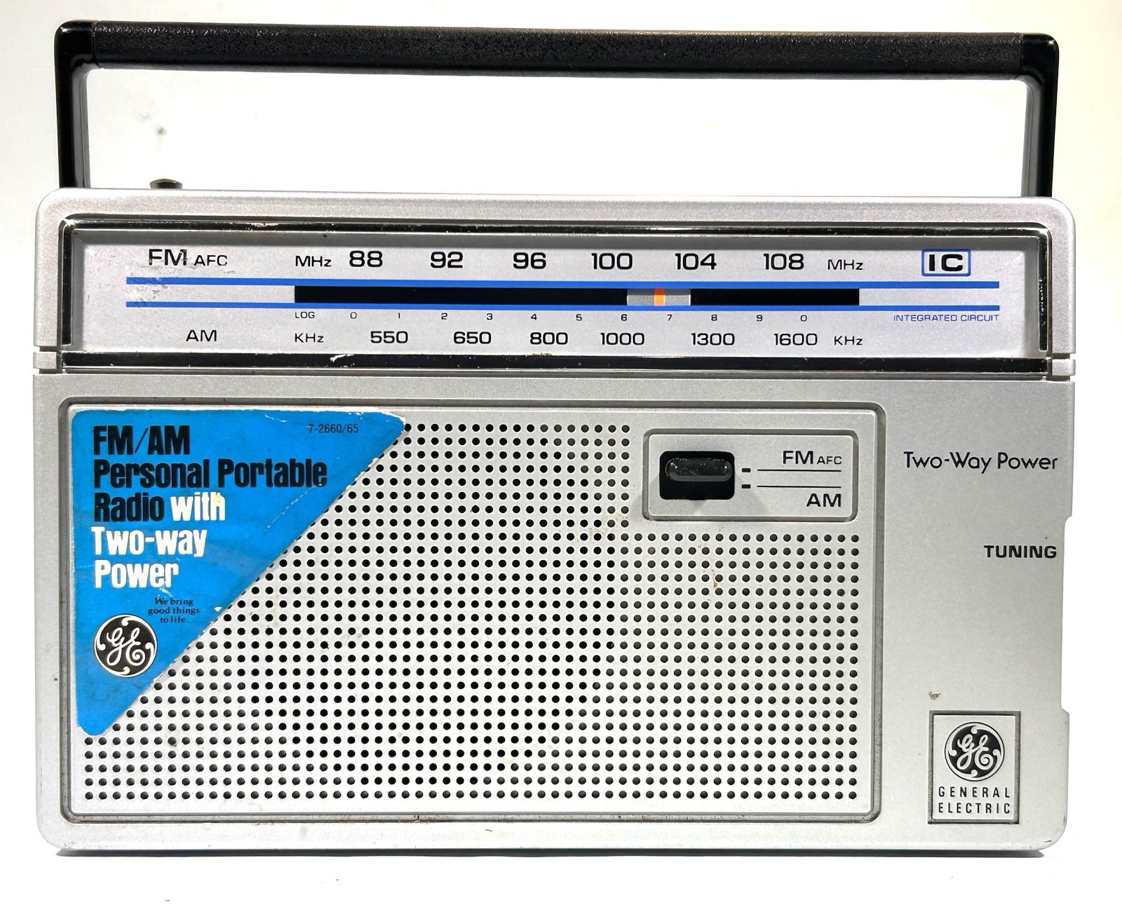 GE Two Way Power AM/FM Portable Radio 7-2665B • Vintage 70’s 80’s • Tested