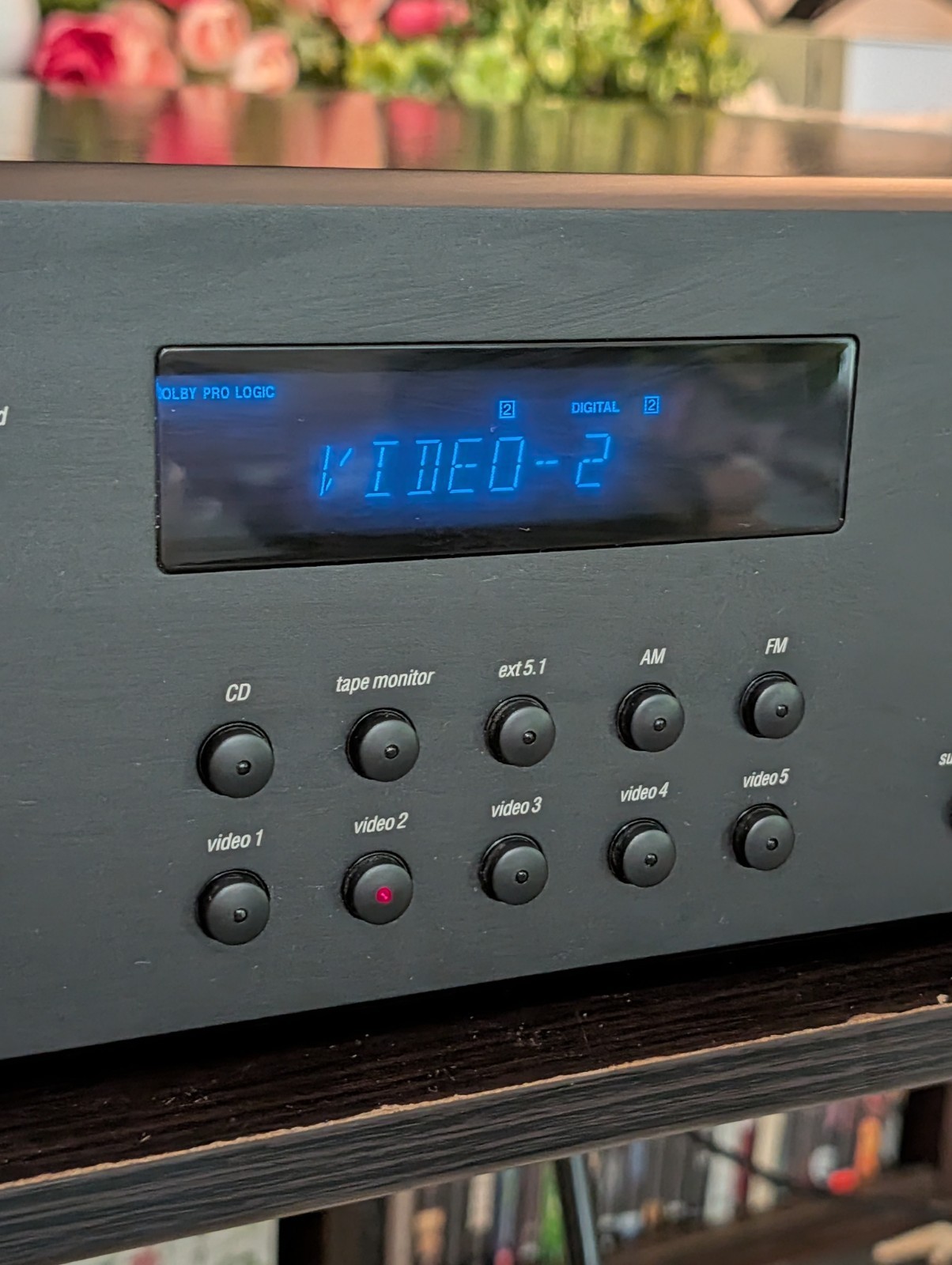 ADCOM GTP-830 Surround Sound Processor Preamplifier 120/240v W/Remote And Box