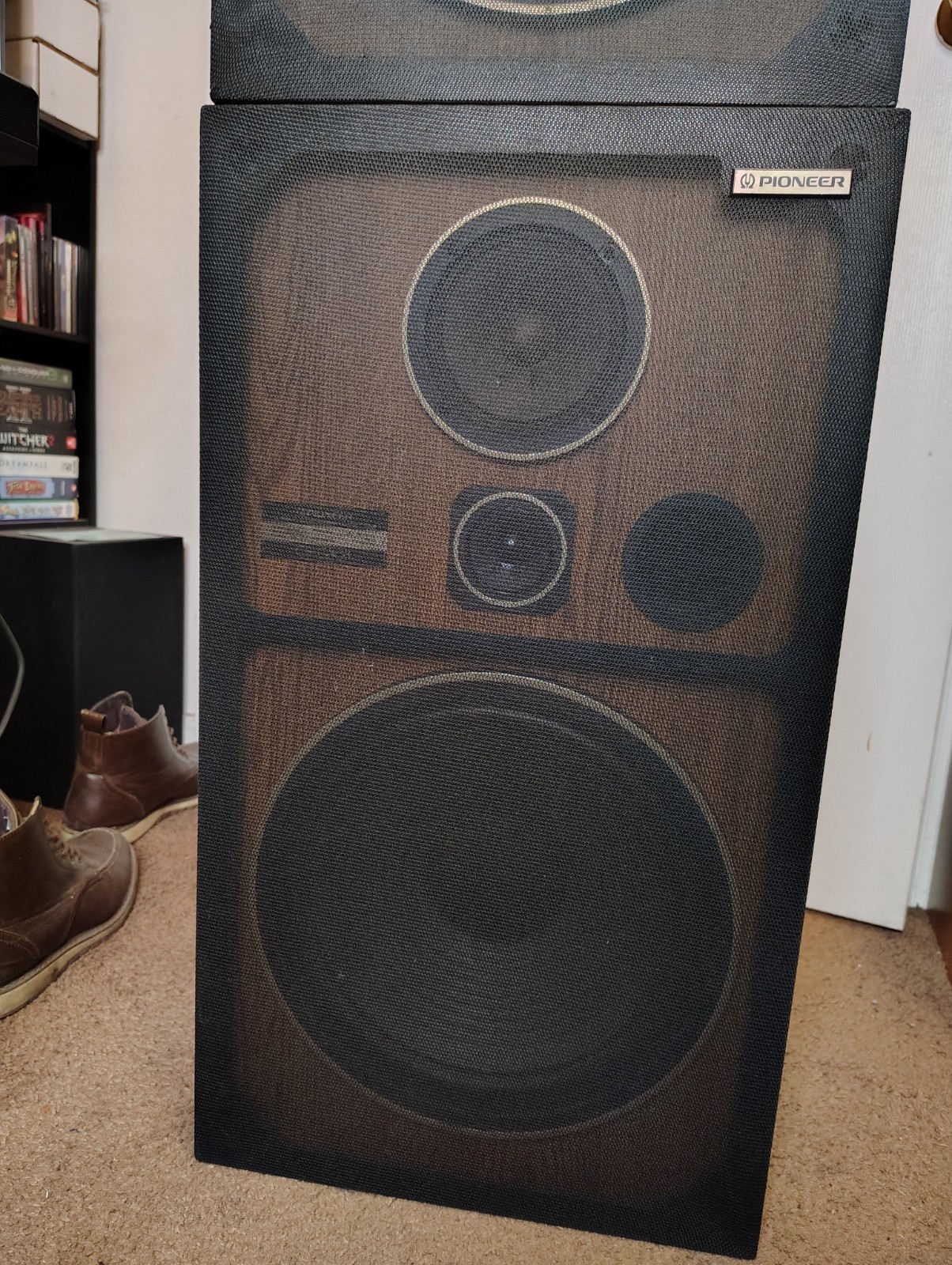 Pair of Vintage Pioneer CS-G303 3-Way Speaker System 120W 35-20 KHz 6ohm READ