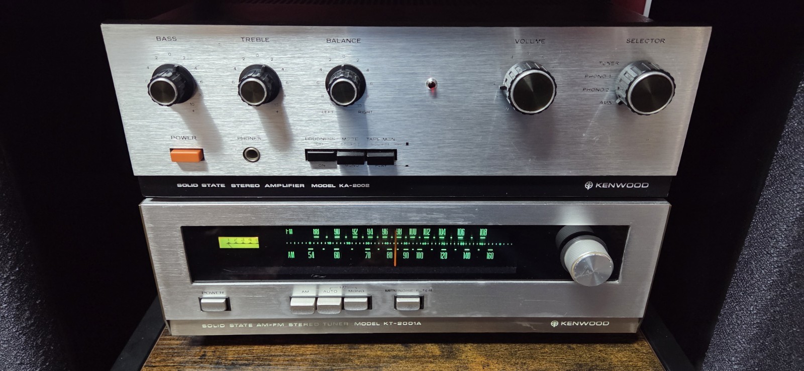 Vintage Kenwood KA-2002 And KT2001 Amp/Tuner