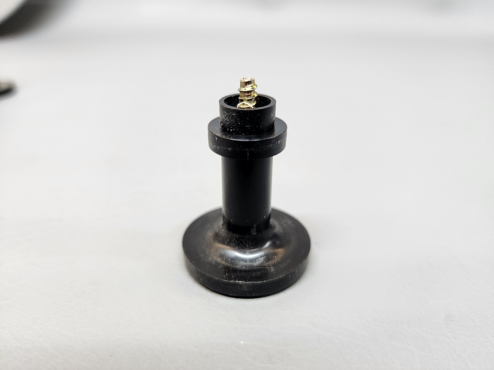 OEM Pioneer PL-400 Turntable Replacement Part Out – 0970 Single Feet