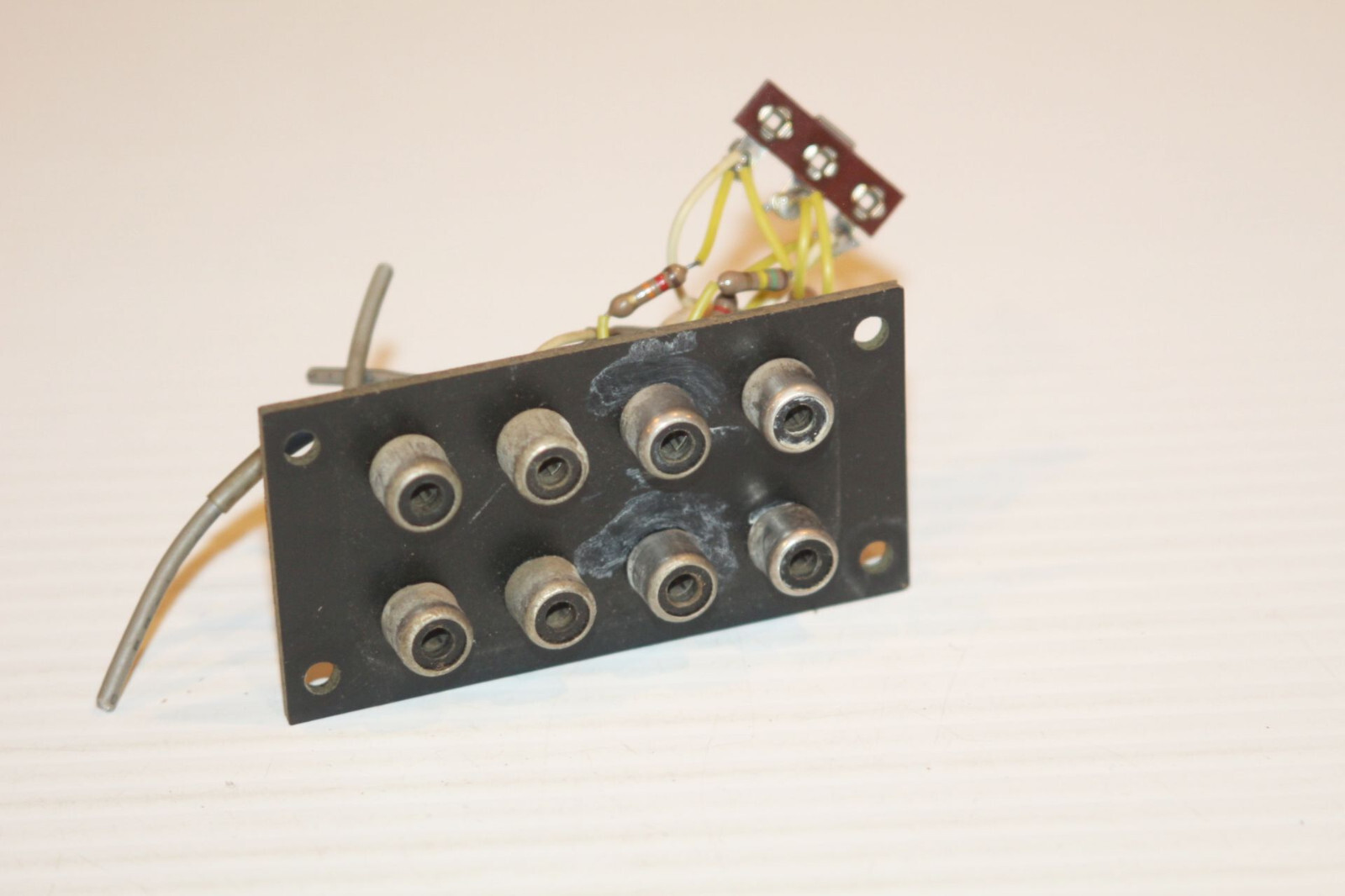 Vintage Realistic STA-80 Receiver Amp – OEM RCA Jack Right Left Input Phono Tape