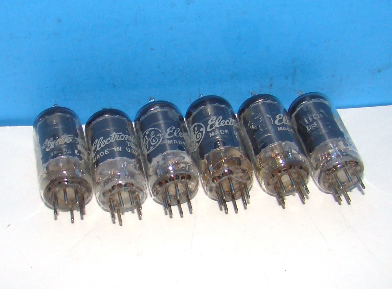 6AU6A GE AA5 radio audio amplifier vintage vacuum tubes 6 valves tested 6AU6