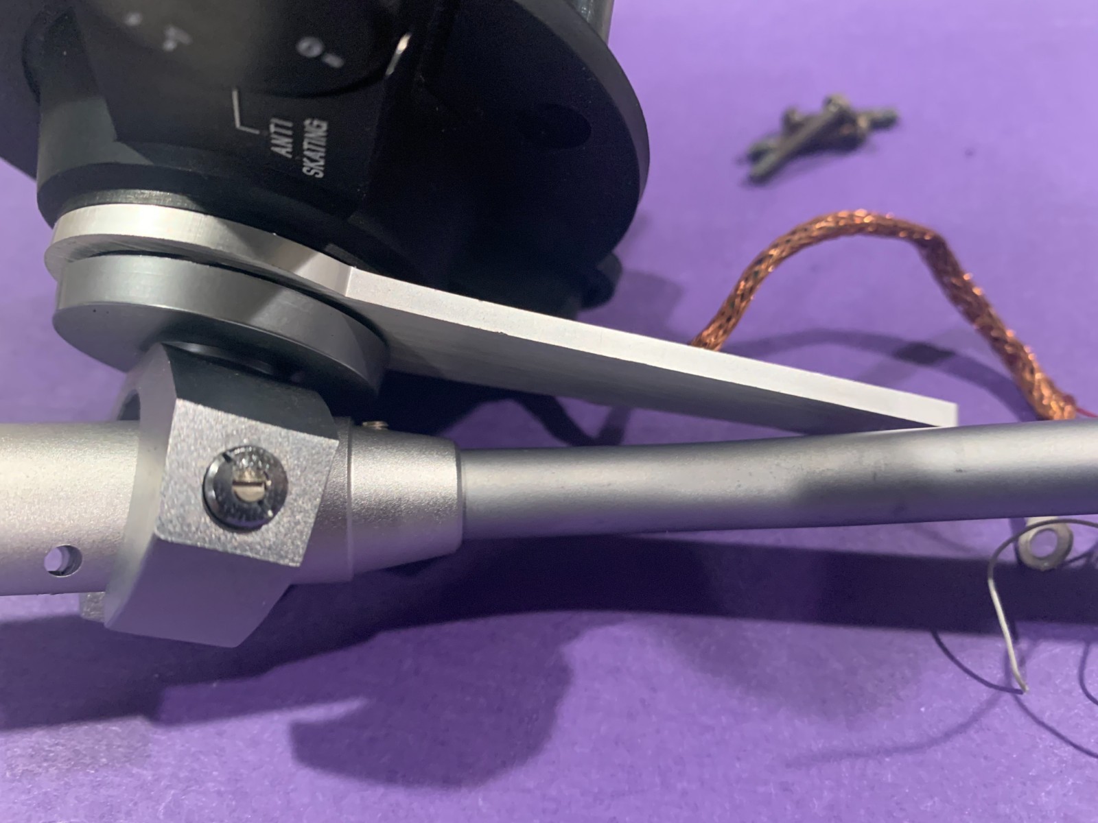 Project/One DR-770 Stereo Turntable Parting Out – Tonearm Assembly
