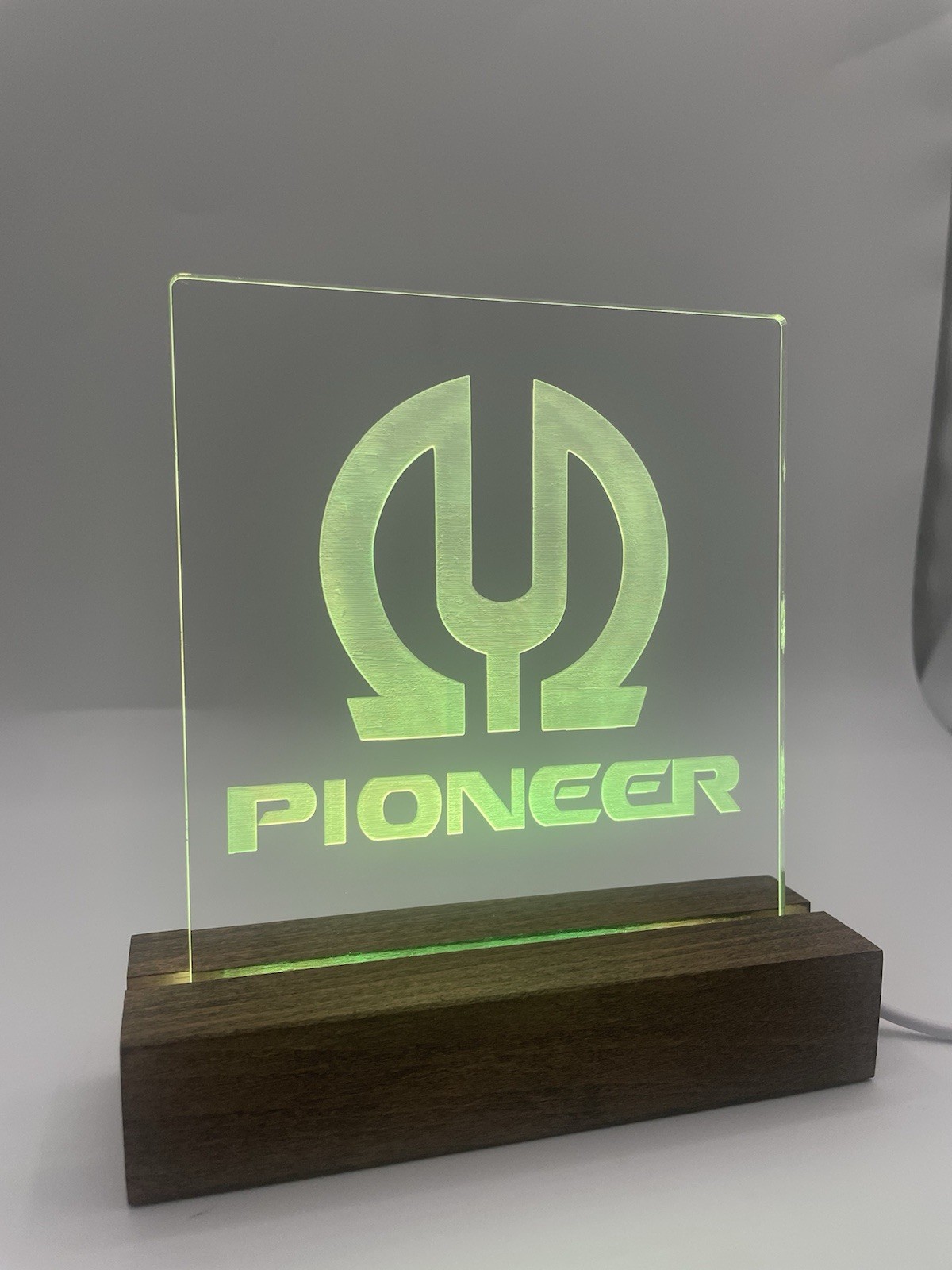 Pioneer SPEC-4 Stereo Power Amplifier Vintage LED Sign