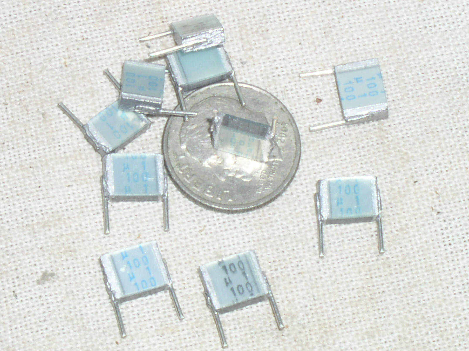 10 SIEMENS SQUARE STACKED METALLIZED FILM CAPACITOR .1UF 100NF 100V 10% 104 USA