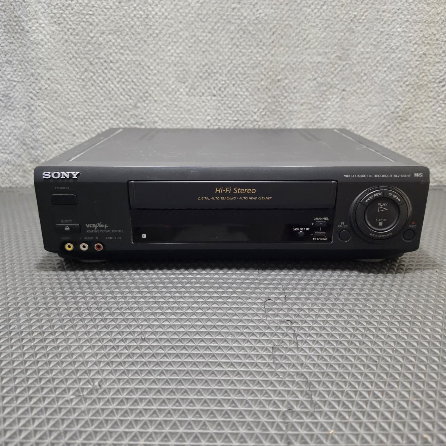 Sony SLV-685HF VCR Plus 4 Head Hi-Fi Stereo No Remote Tested Working