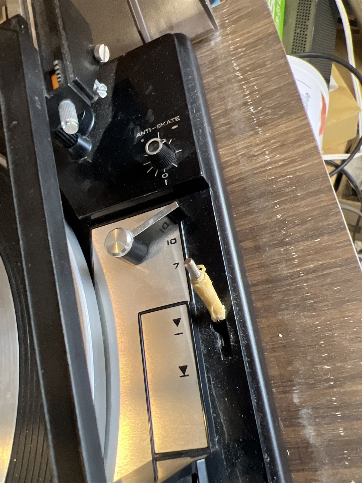 Craig 3220 8- track, turntable Wooden Case and plastic turntable top UNTESTED