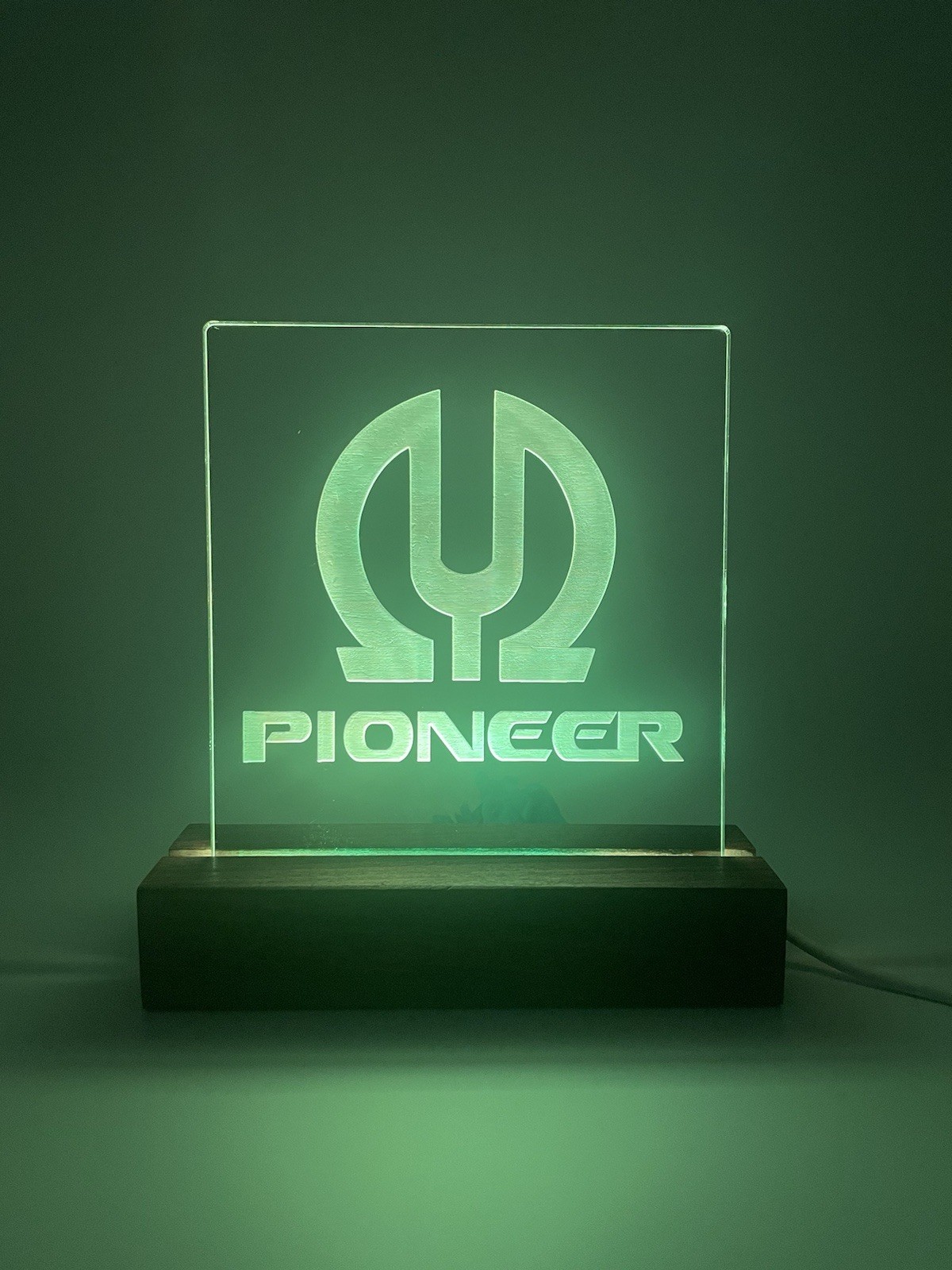 Pioneer SPEC-4 Stereo Power Amplifier Vintage LED Sign
