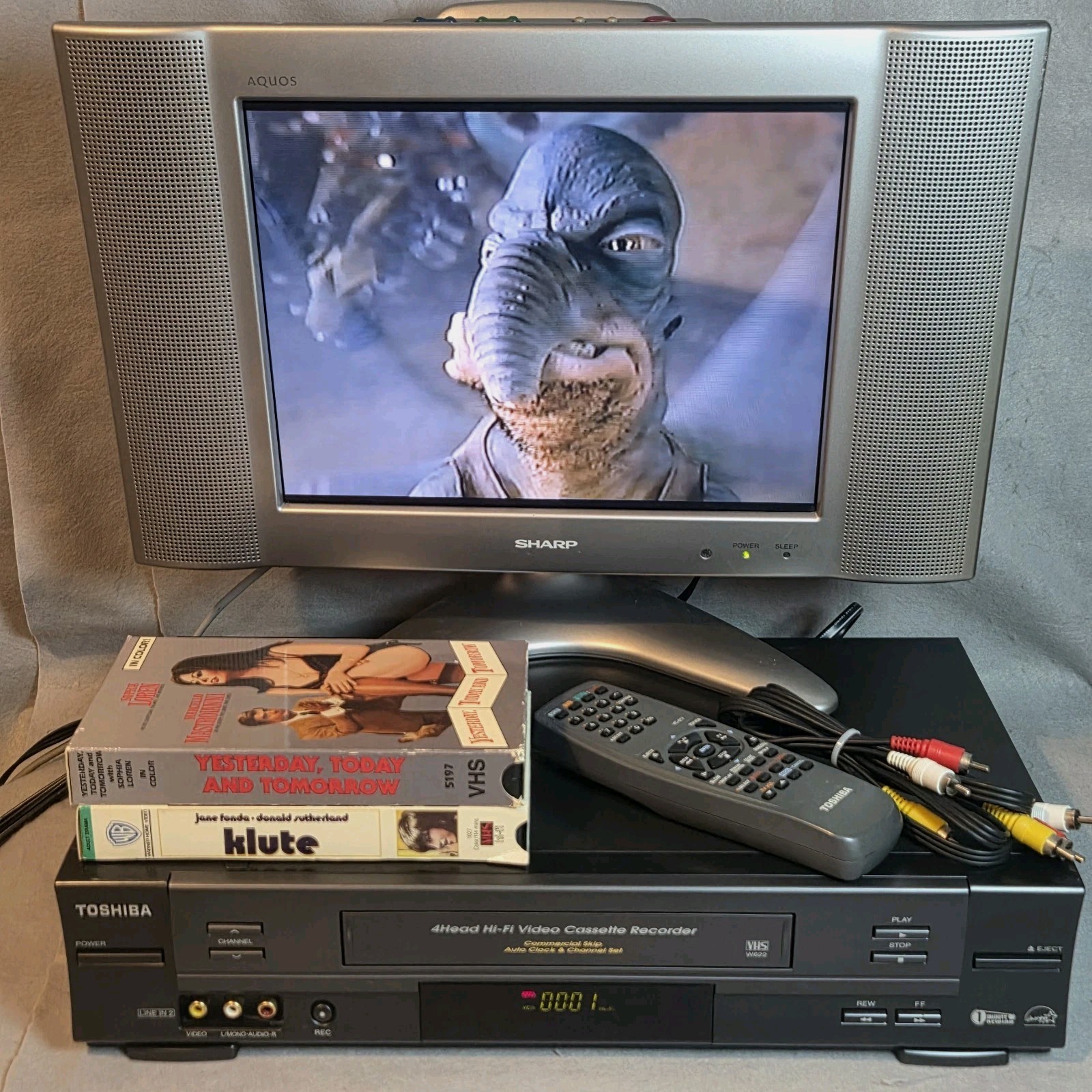 Toshiba W-622 4-Head Hi-Fi VHS VCR Player Recorder Works Great W/Remote & More!
