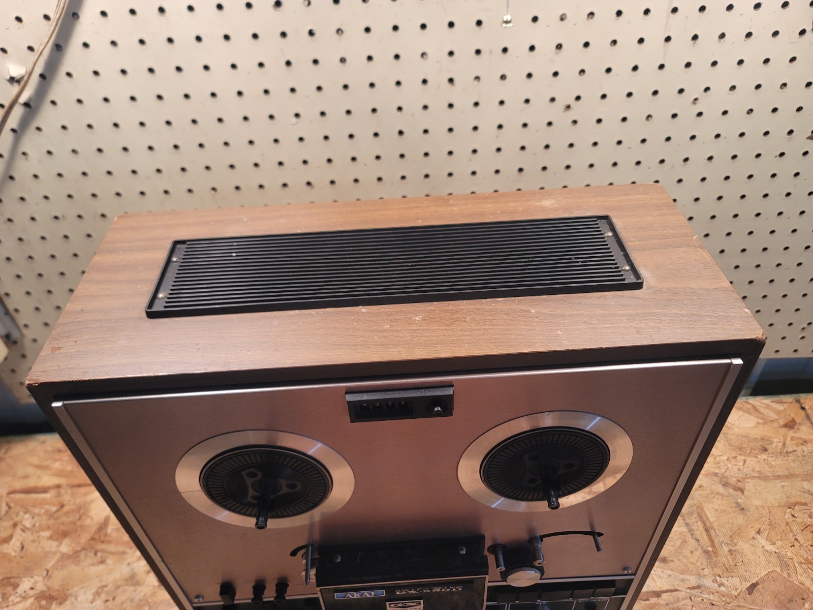 Akai GX-280D Surround Sound Stereo 4-Track/Stereo Reel To Reel AS-IS Works
