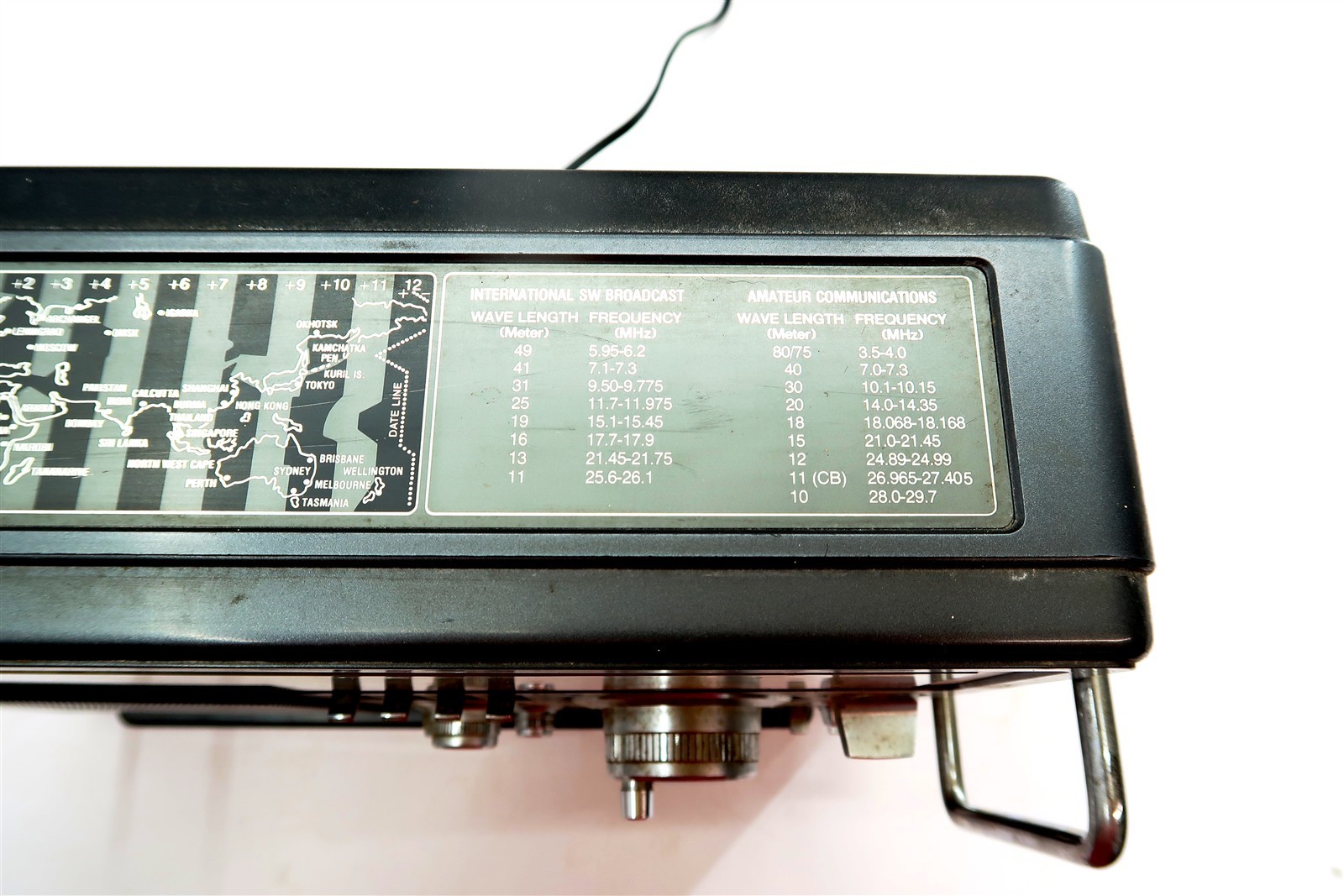General Electric 7-2990A AM/FM Short Wave Radio Vintage WORKS WITH ISSUES READ