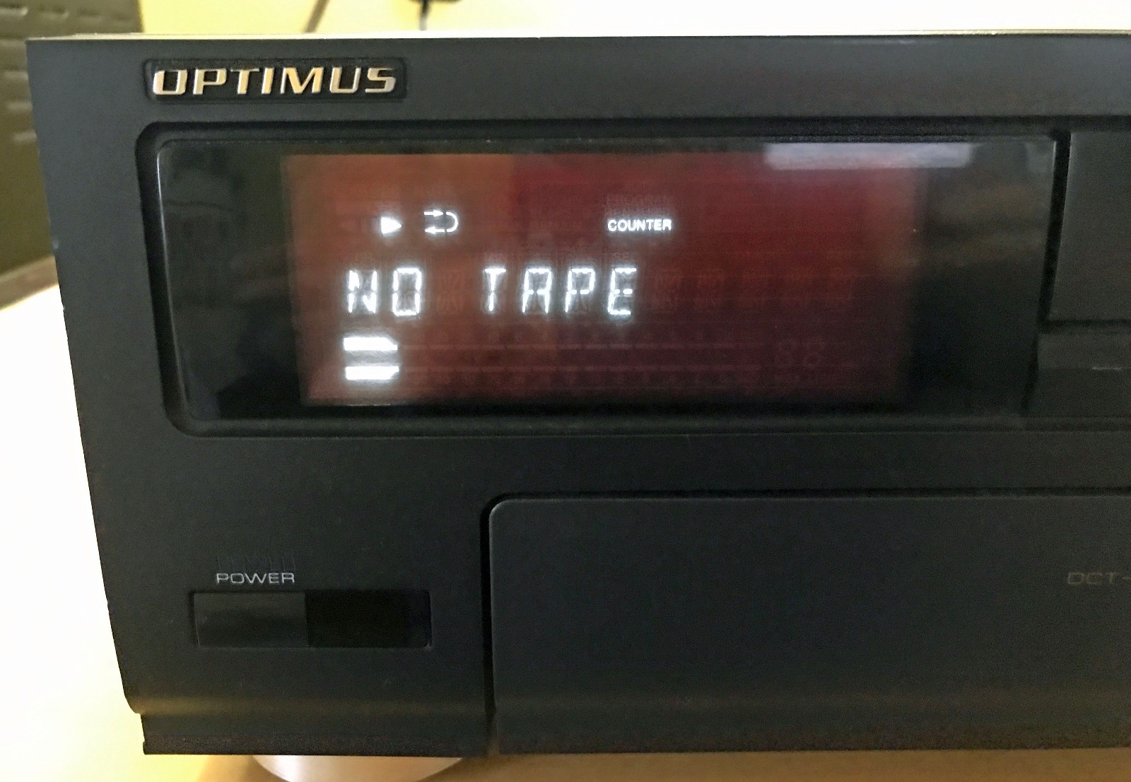 OPTIMUS DCT 2000 DCC DIGITAL COMPACT CASSETTE RECORDER/PLAYER W/EXTRAS