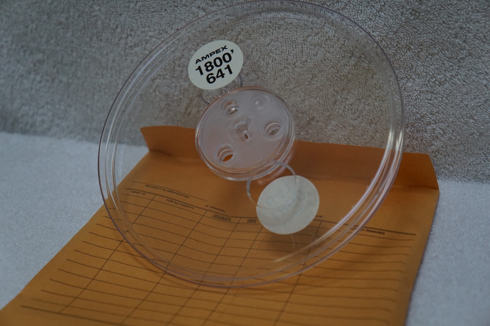 AMPEX 641 PLASTIC 7″ INCH REEL & ENVELOPE for 4-track 3.75 ips 7.5 ips NOS